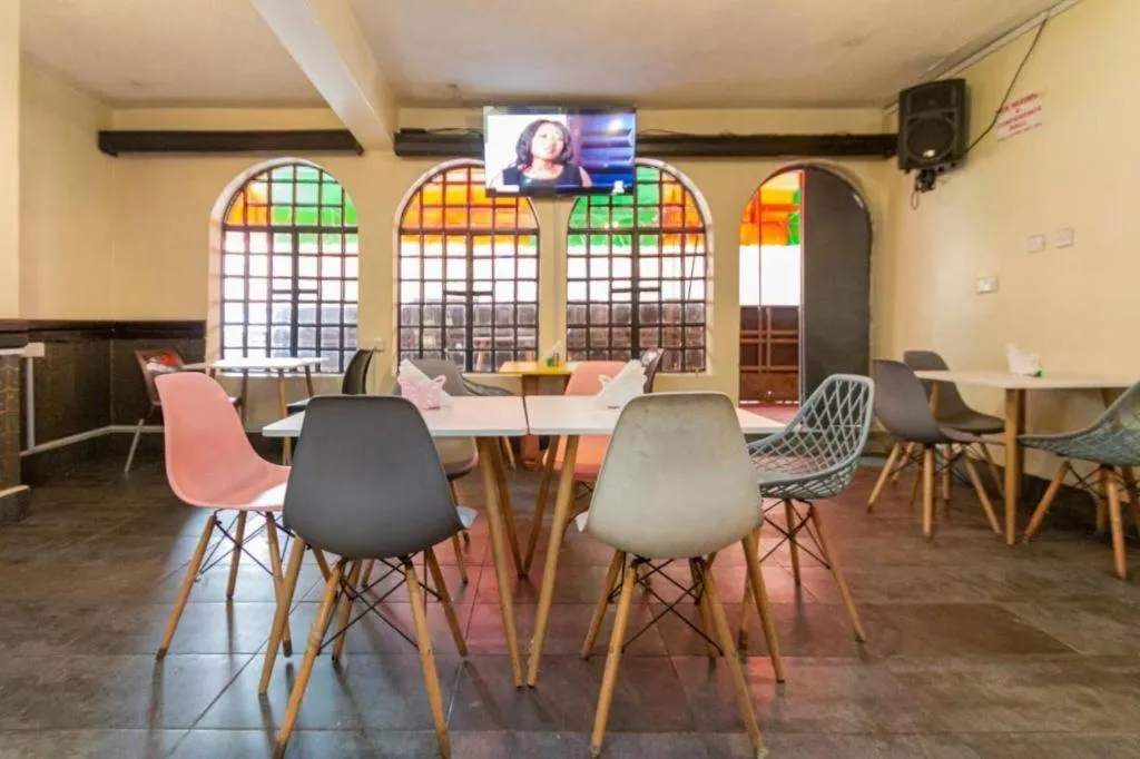Restaurant/places to eat in Nairobi City Space Hotel