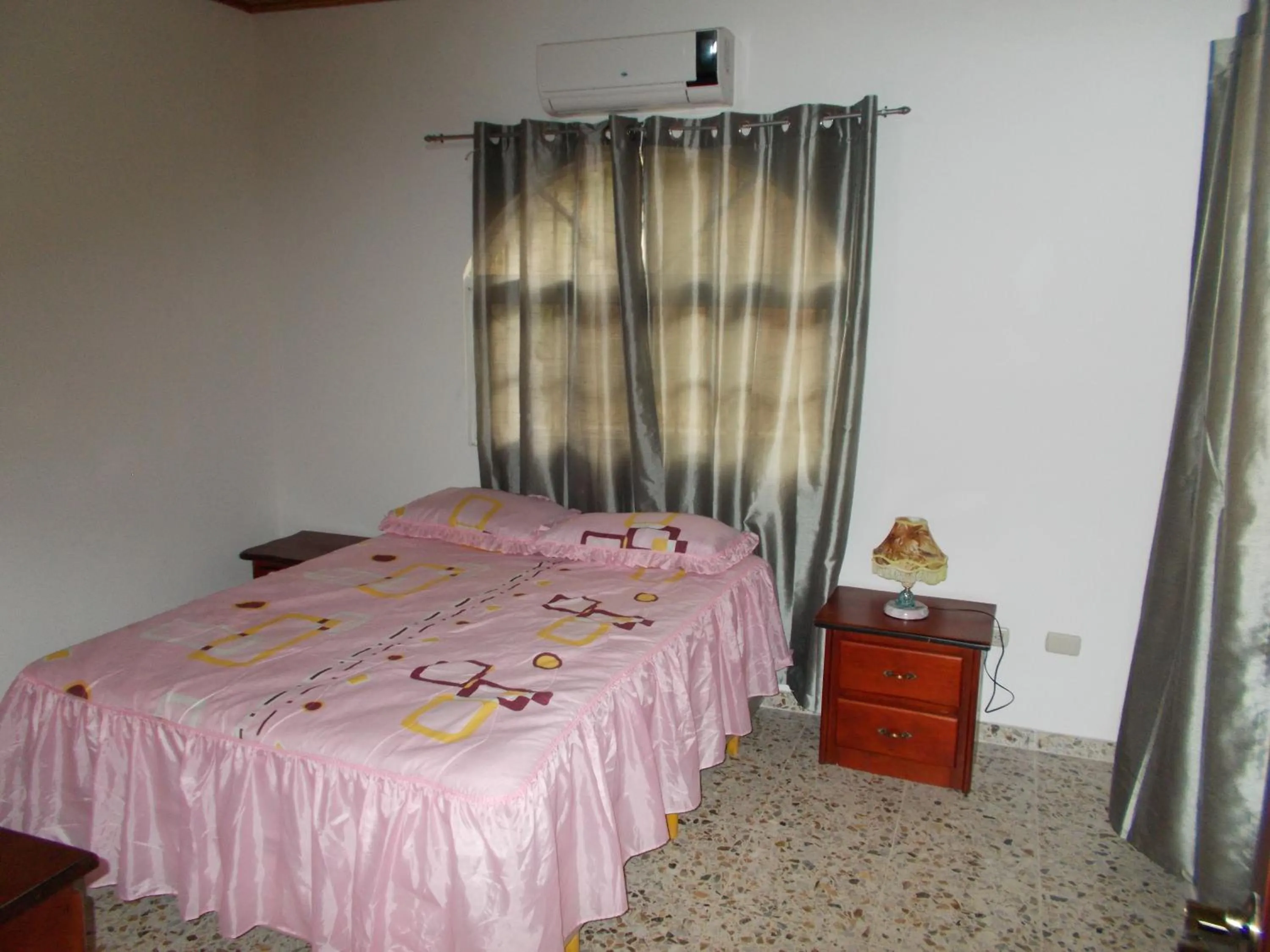 Bedroom, Bed in Castillo Romano