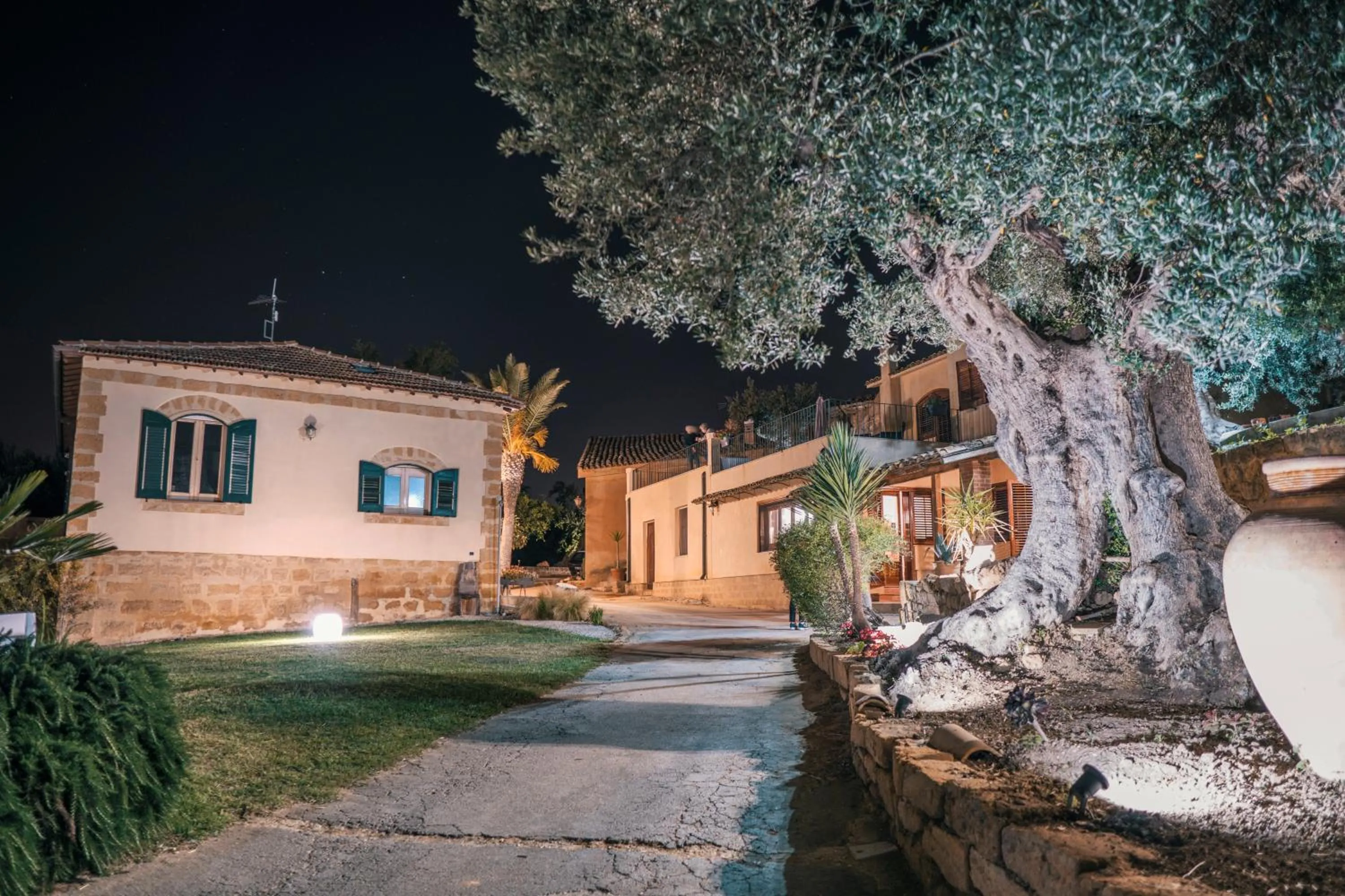 Property building in Villa La Lumia B&B Suites & Apartments