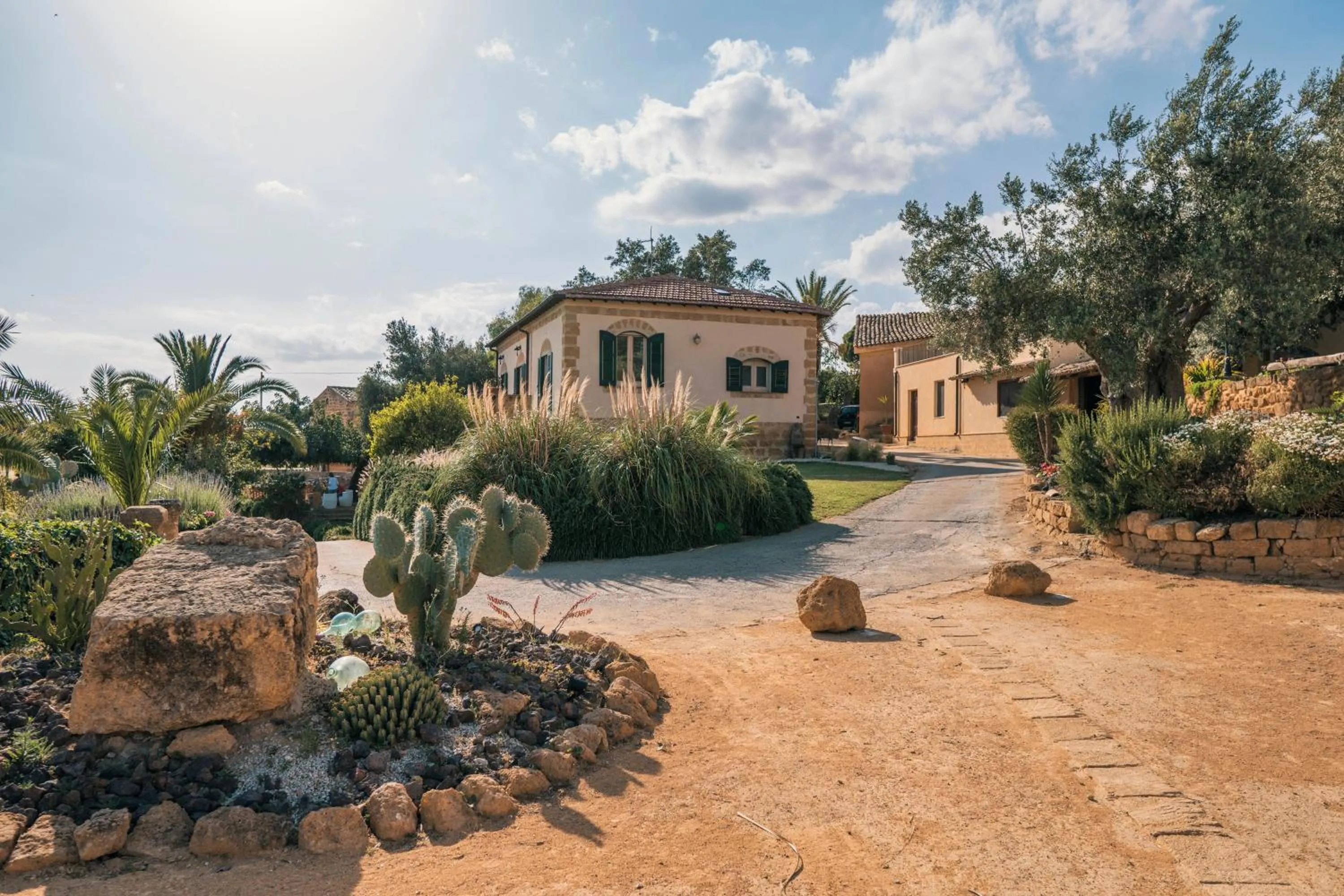 Property building in Villa La Lumia B&B Suites & Apartments