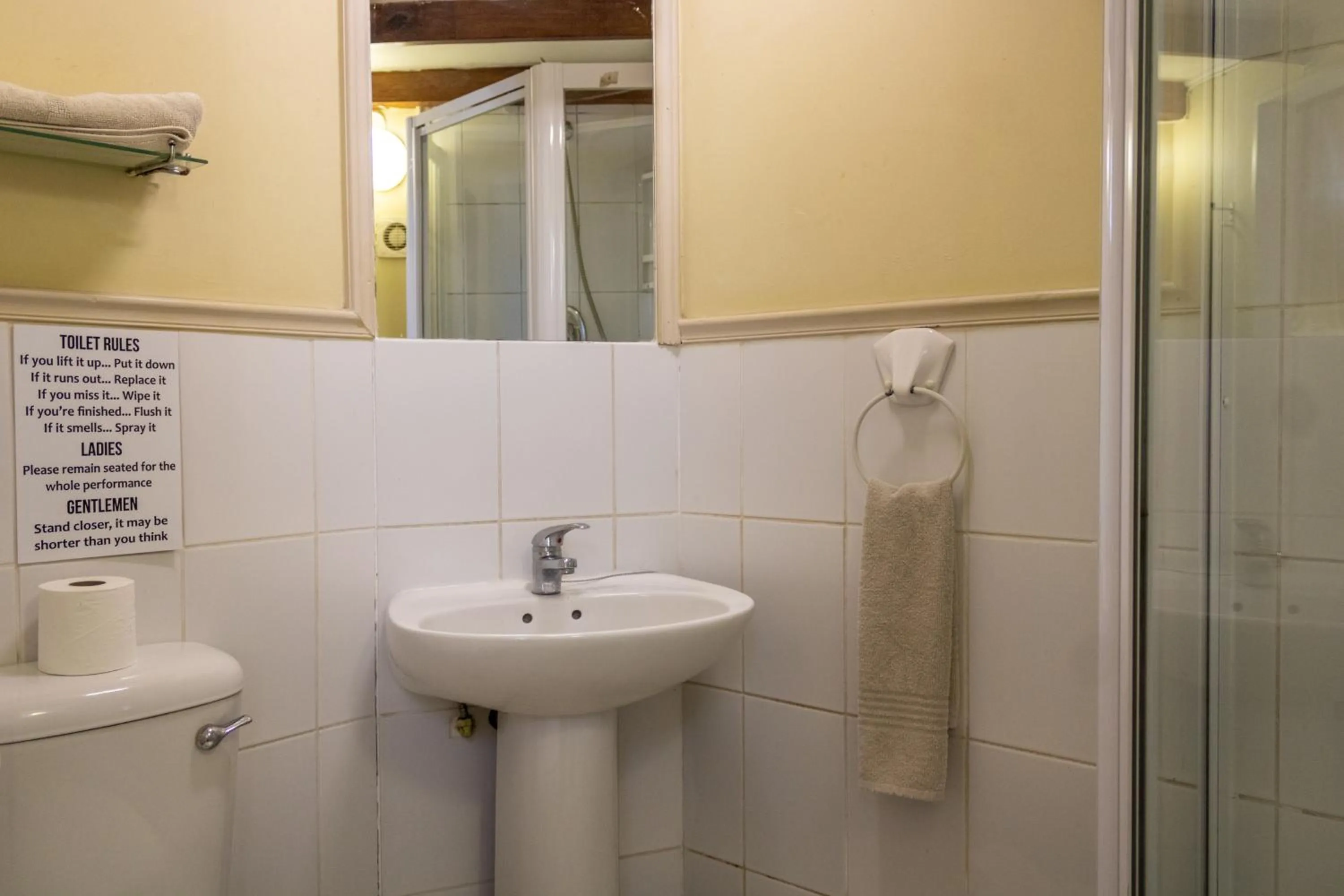 Bathroom in Bay Vista Guesthouse