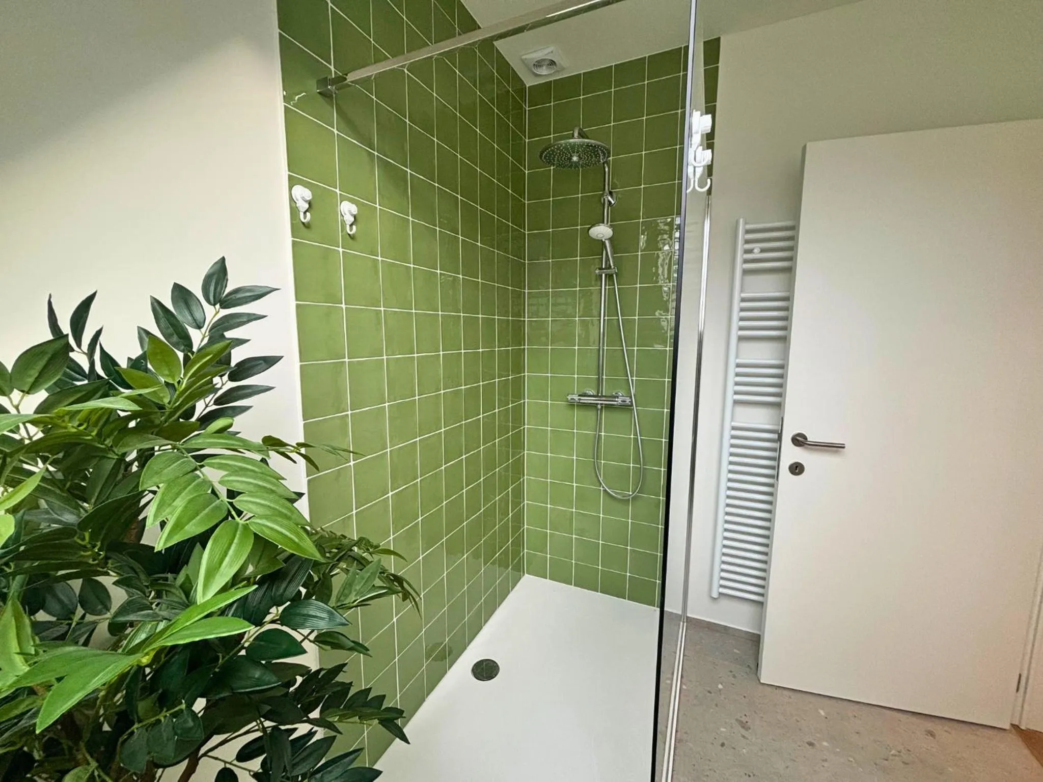 Shower in Smartflats - Meir Antwerp