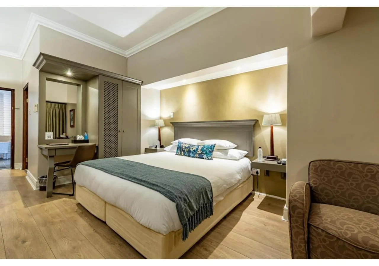 Bed in Sheppard Boutique Hotel