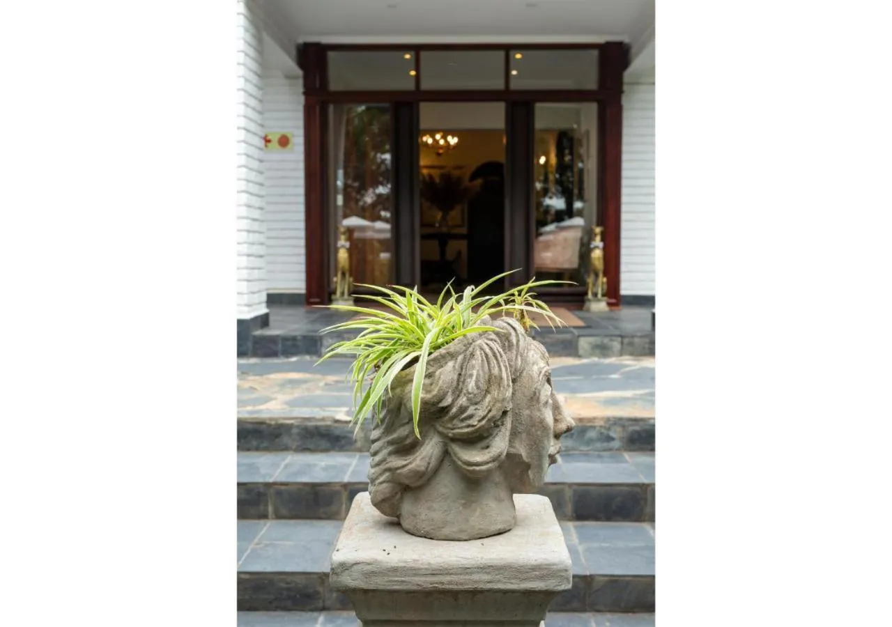 Facade/entrance in Sheppard Boutique Hotel