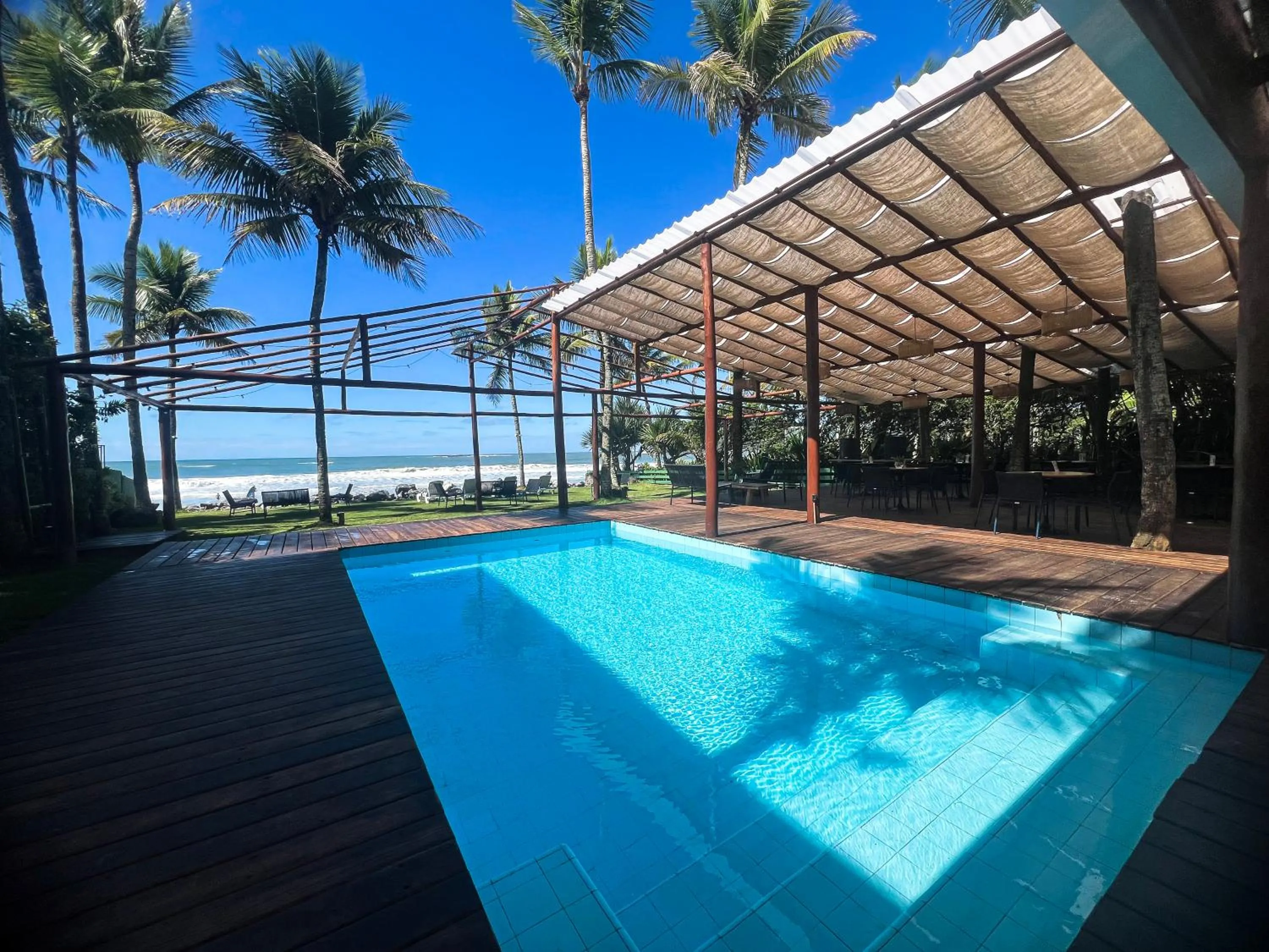 120 Hotel & Beach Club