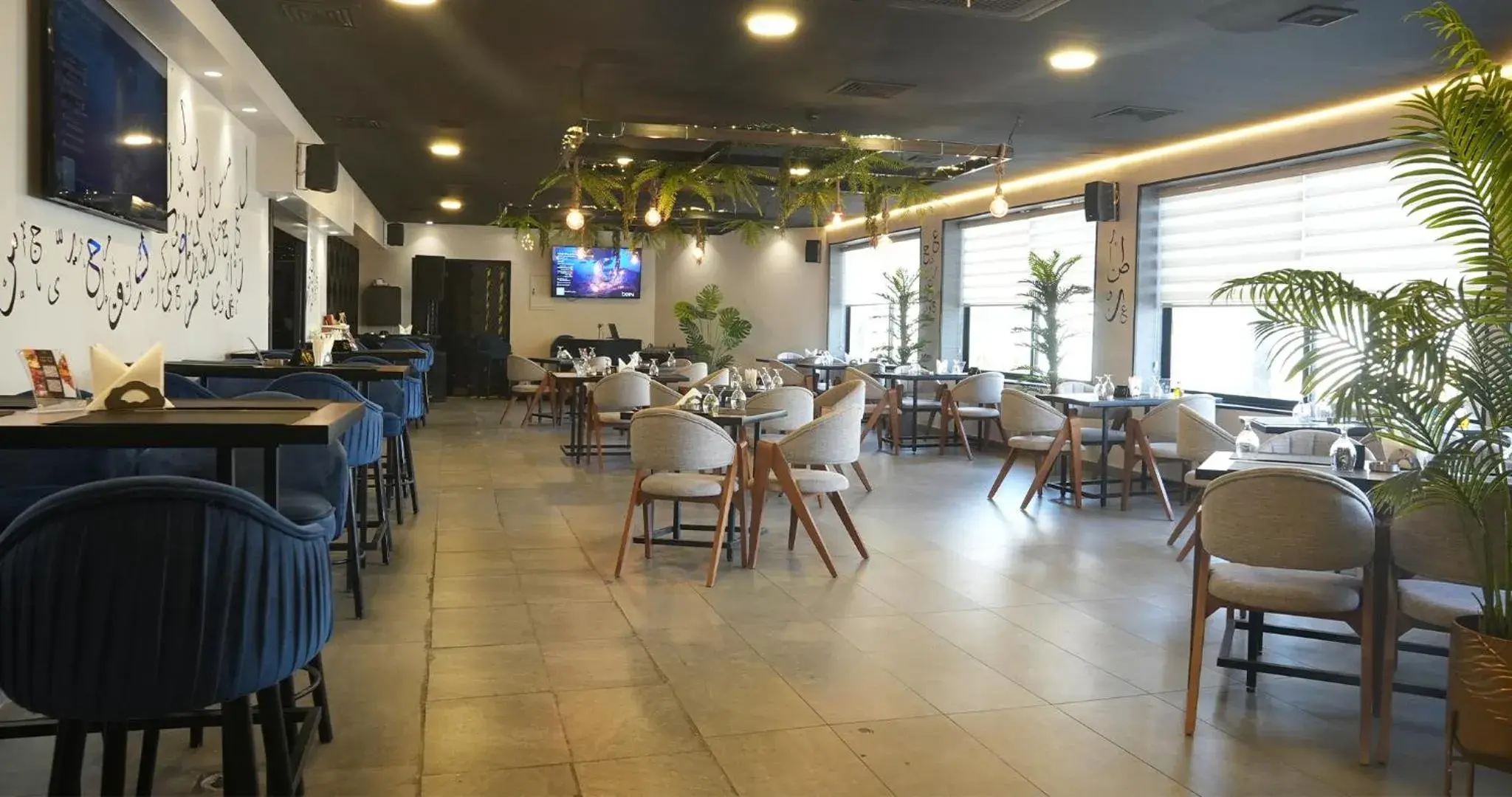 Restaurant/places to eat in Amman West Luxury Hotel Restaurant/places to eat in Amman West Luxury Hotel