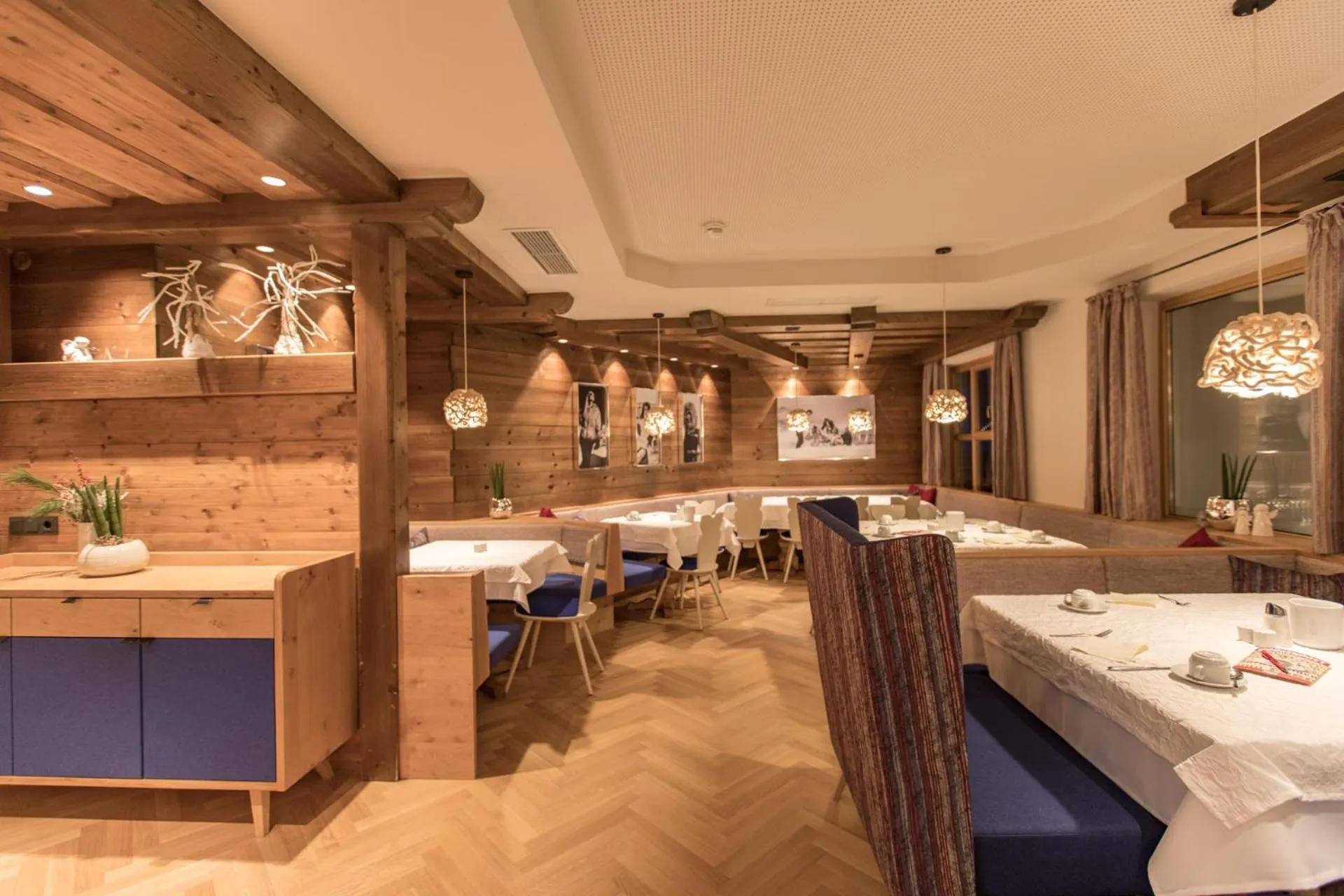 Restaurant/places to eat in Hotel Sportalmmm, Hoch-Genuss