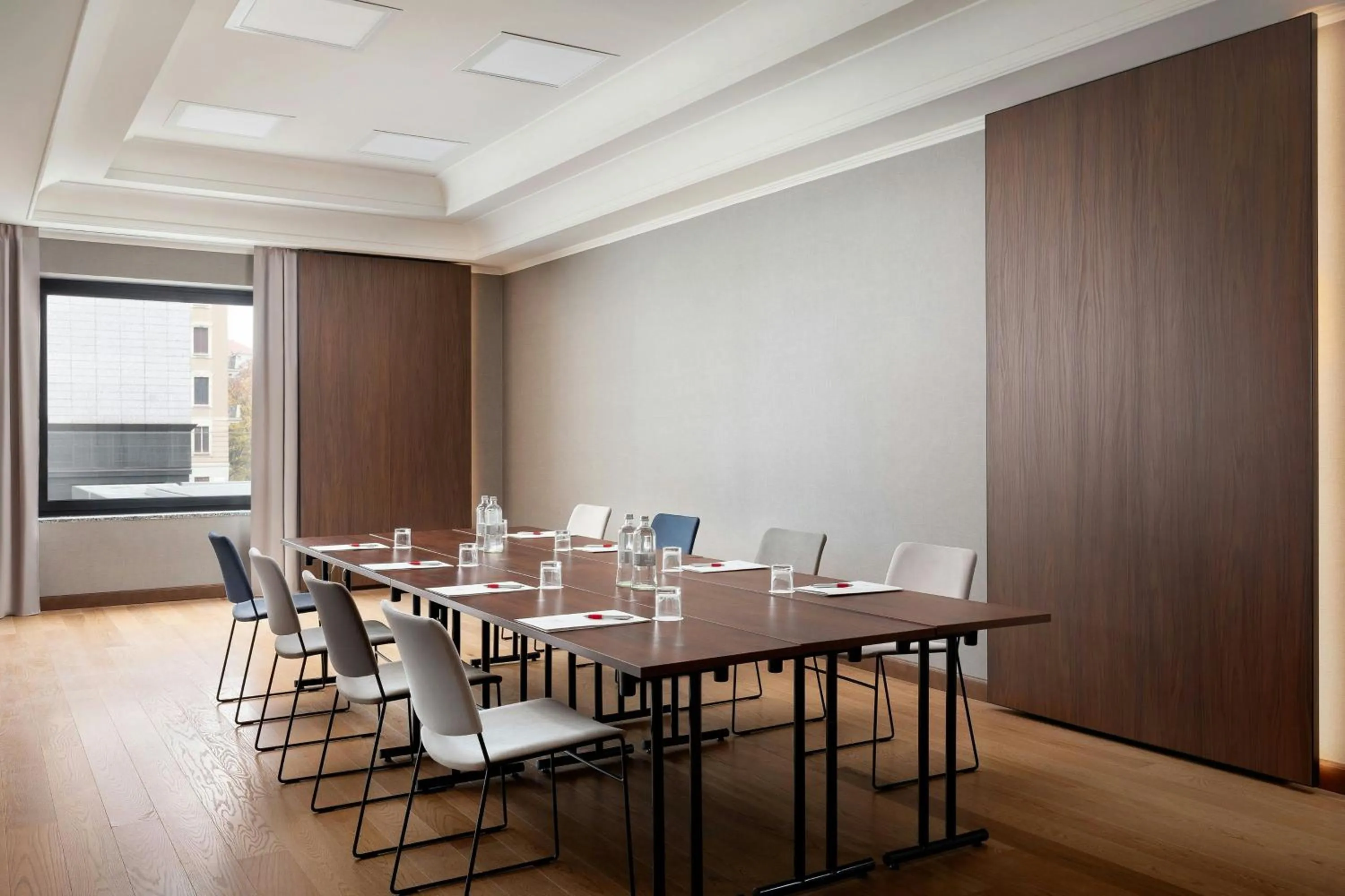 Meeting/conference room in Milan Marriott Hotel