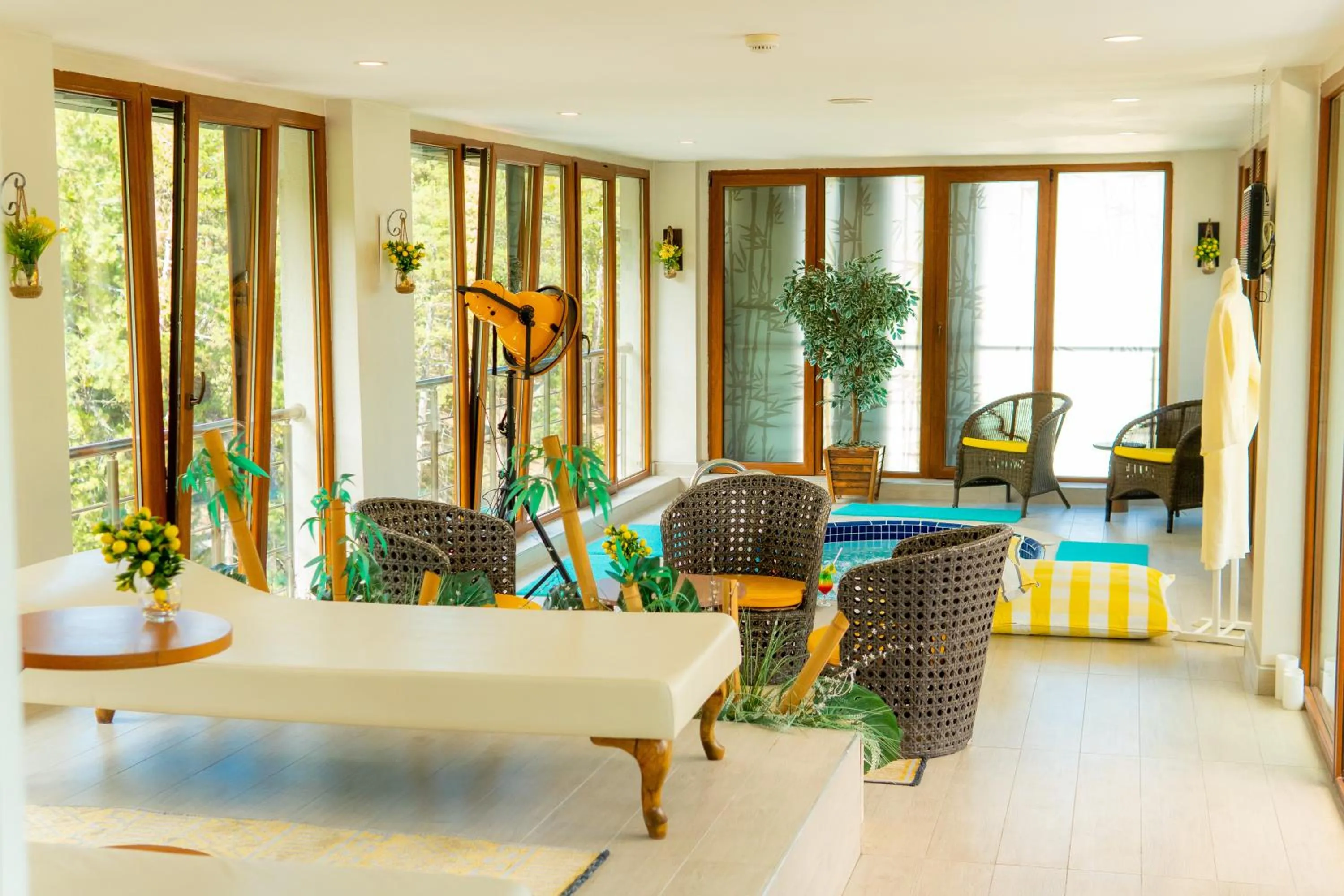 Swimming pool in Cam Thermal Resort Hotel & Spa