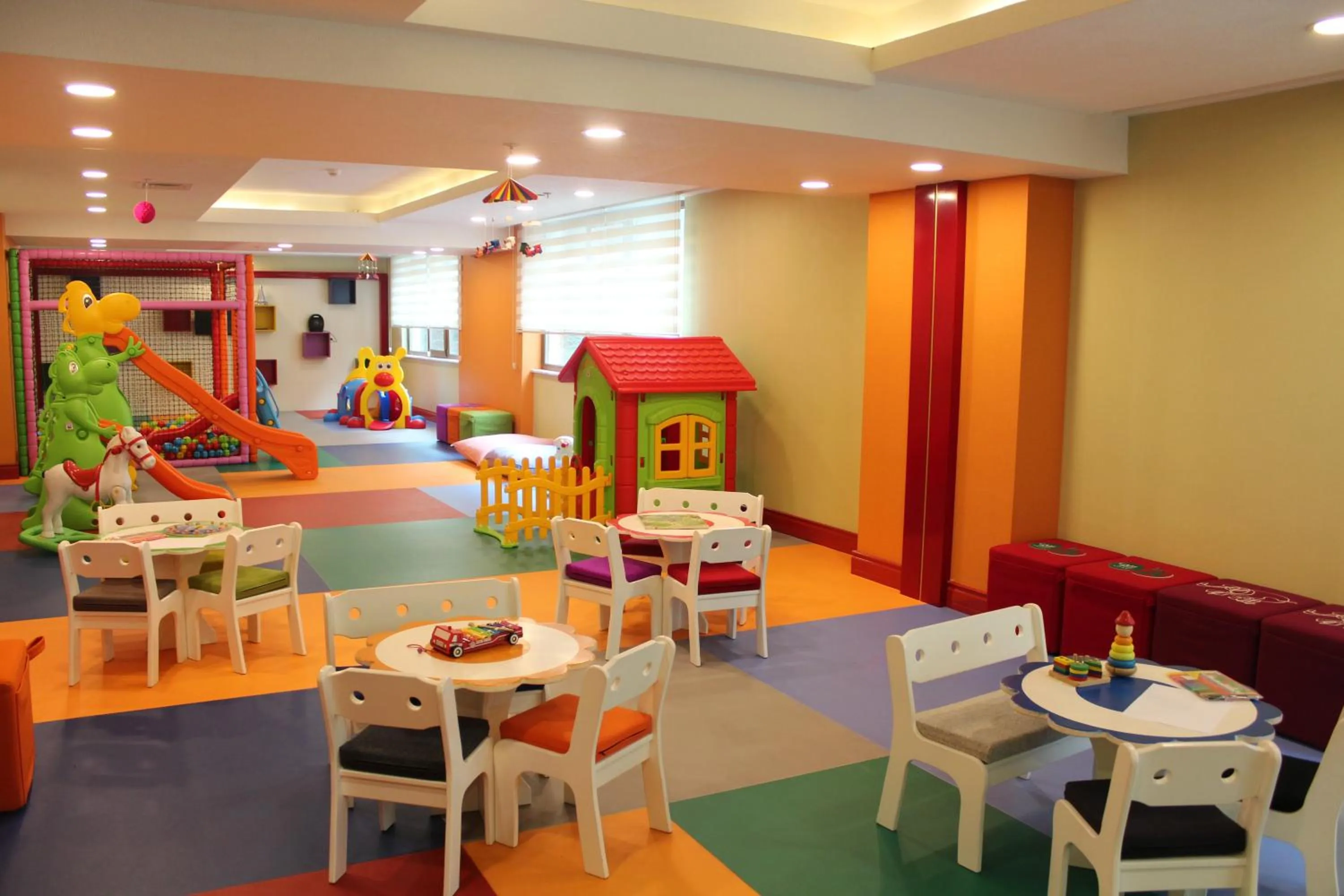 Kids's club in Cam Thermal Resort Hotel & Spa