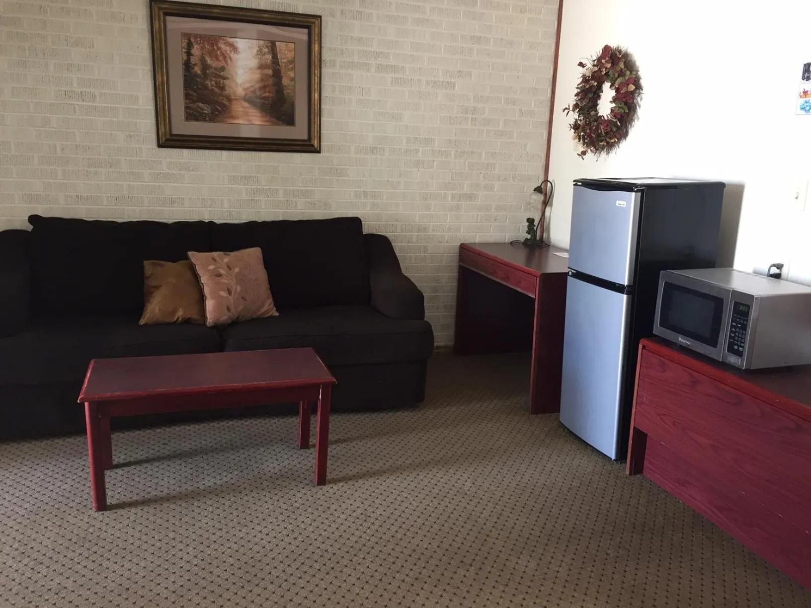 Living room in Highland Court Motel