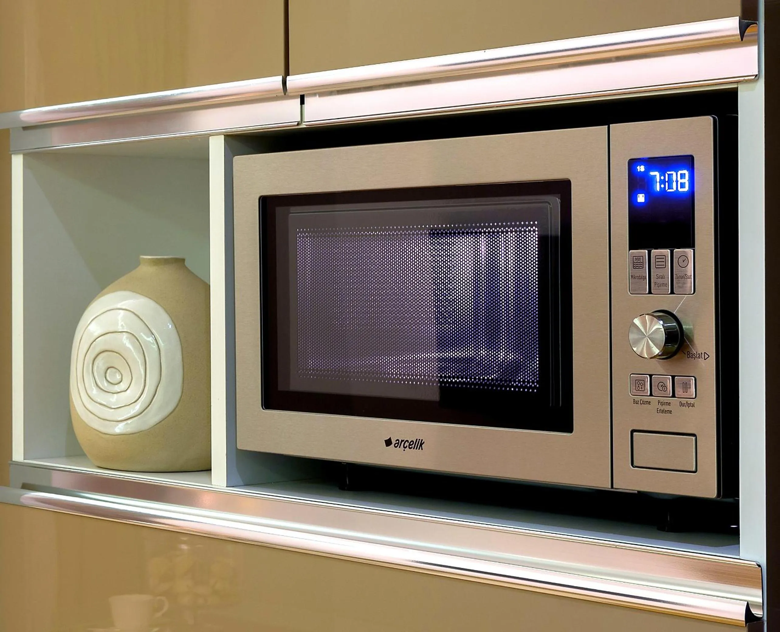 Kitchen or kitchenette in The Place Suit & Apartments