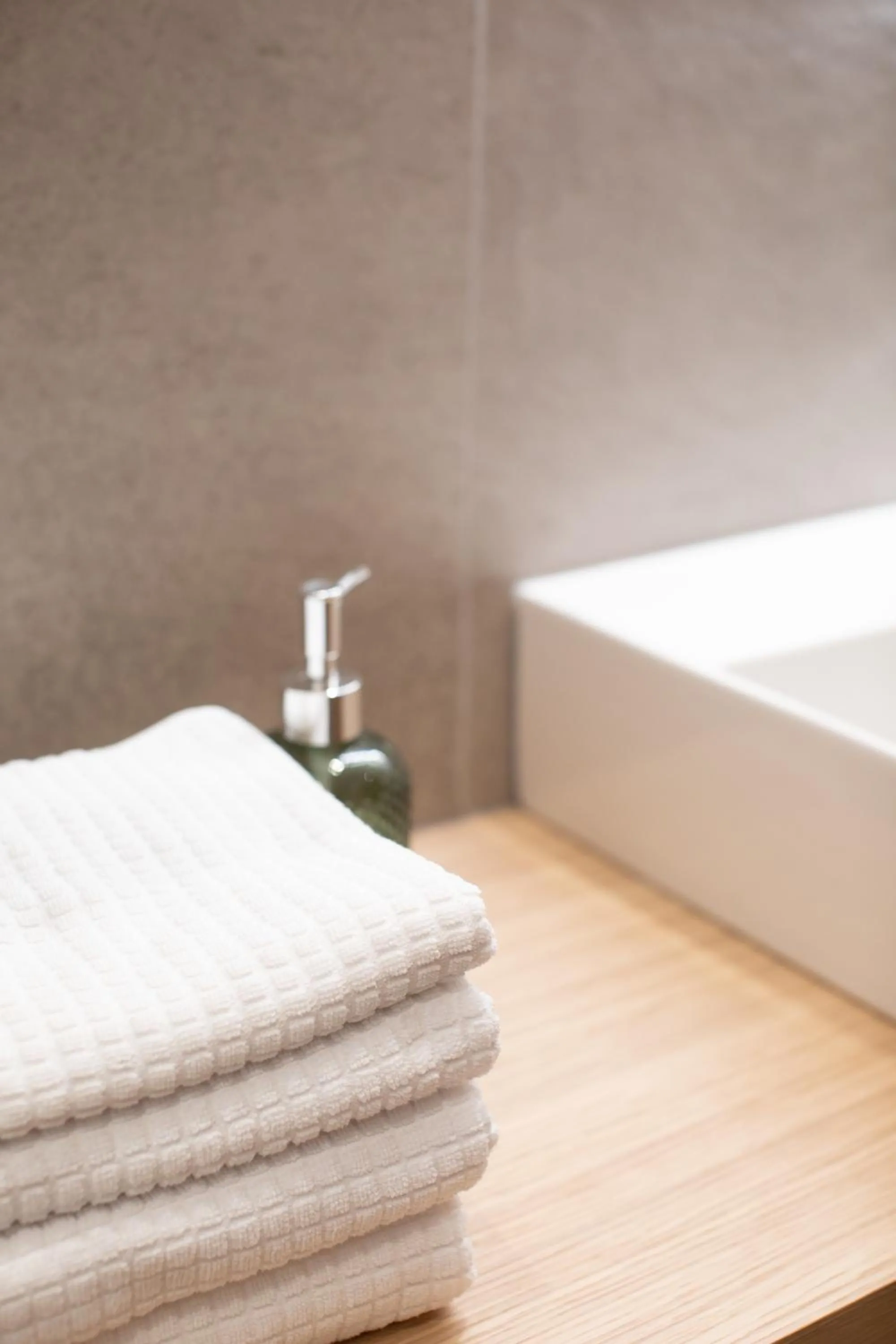 Bathroom, Bed in Örtlerhof