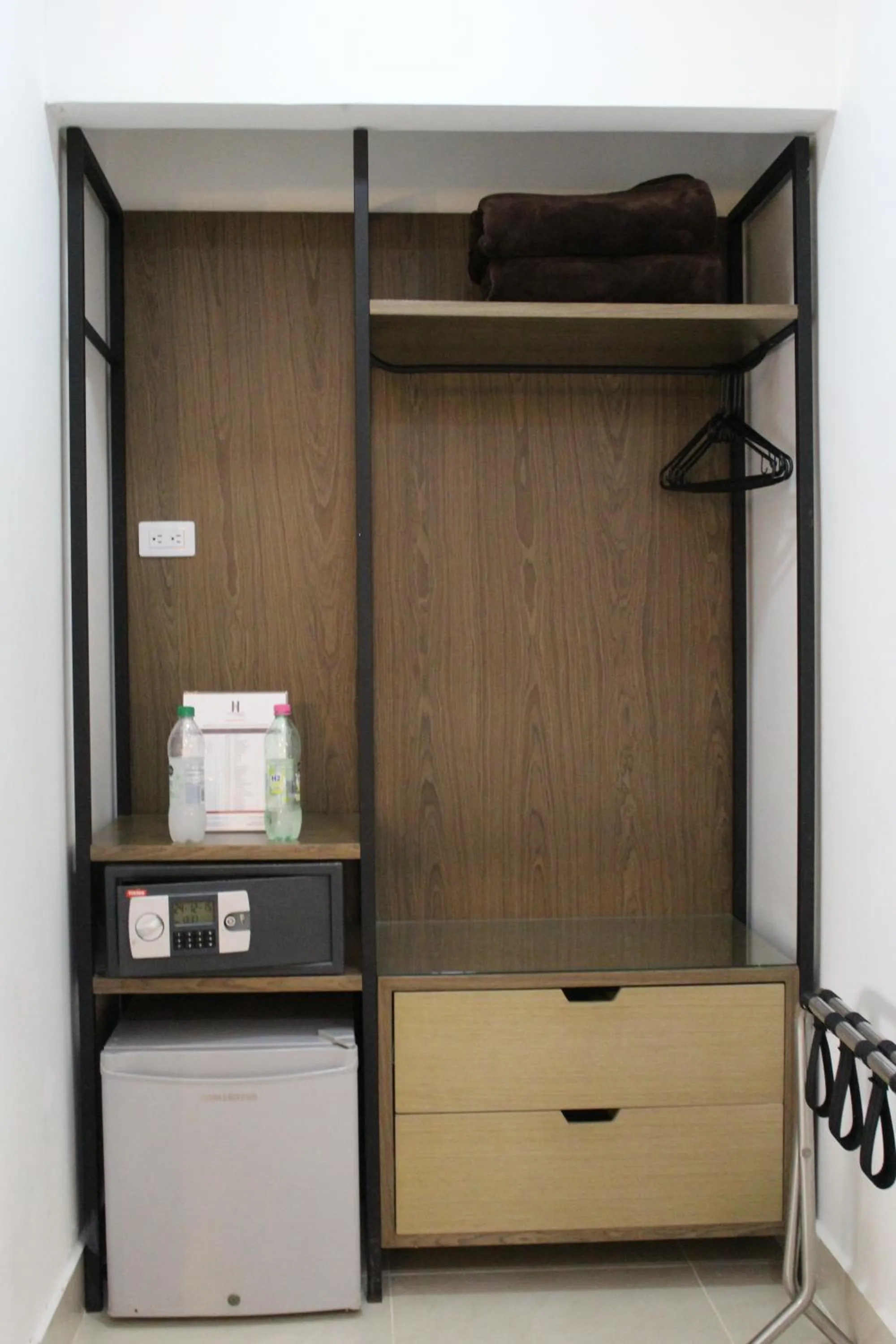 safe in Hotel Merlott Lleras