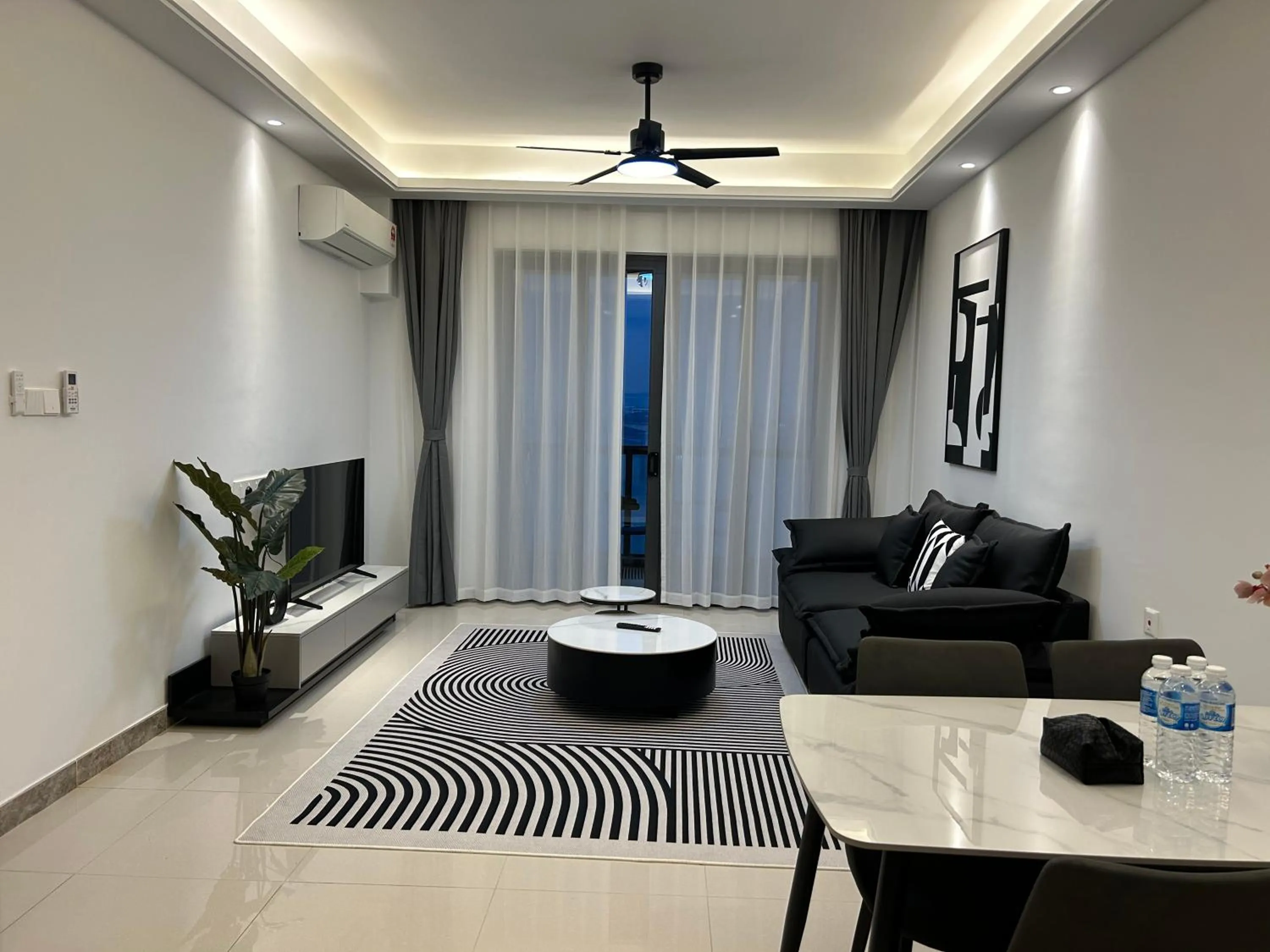 R&F Princess Cove Cozy&Boutique Homestay By Wan Li Property Management