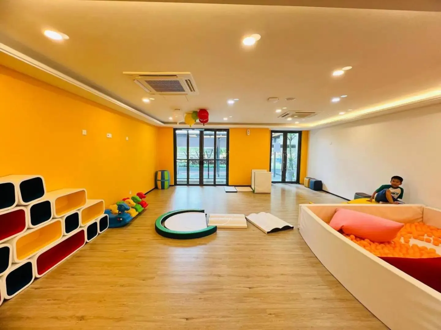 Children play ground in R&F Princess Cove Cozy&Boutique Homestay By Wan Li Property Management