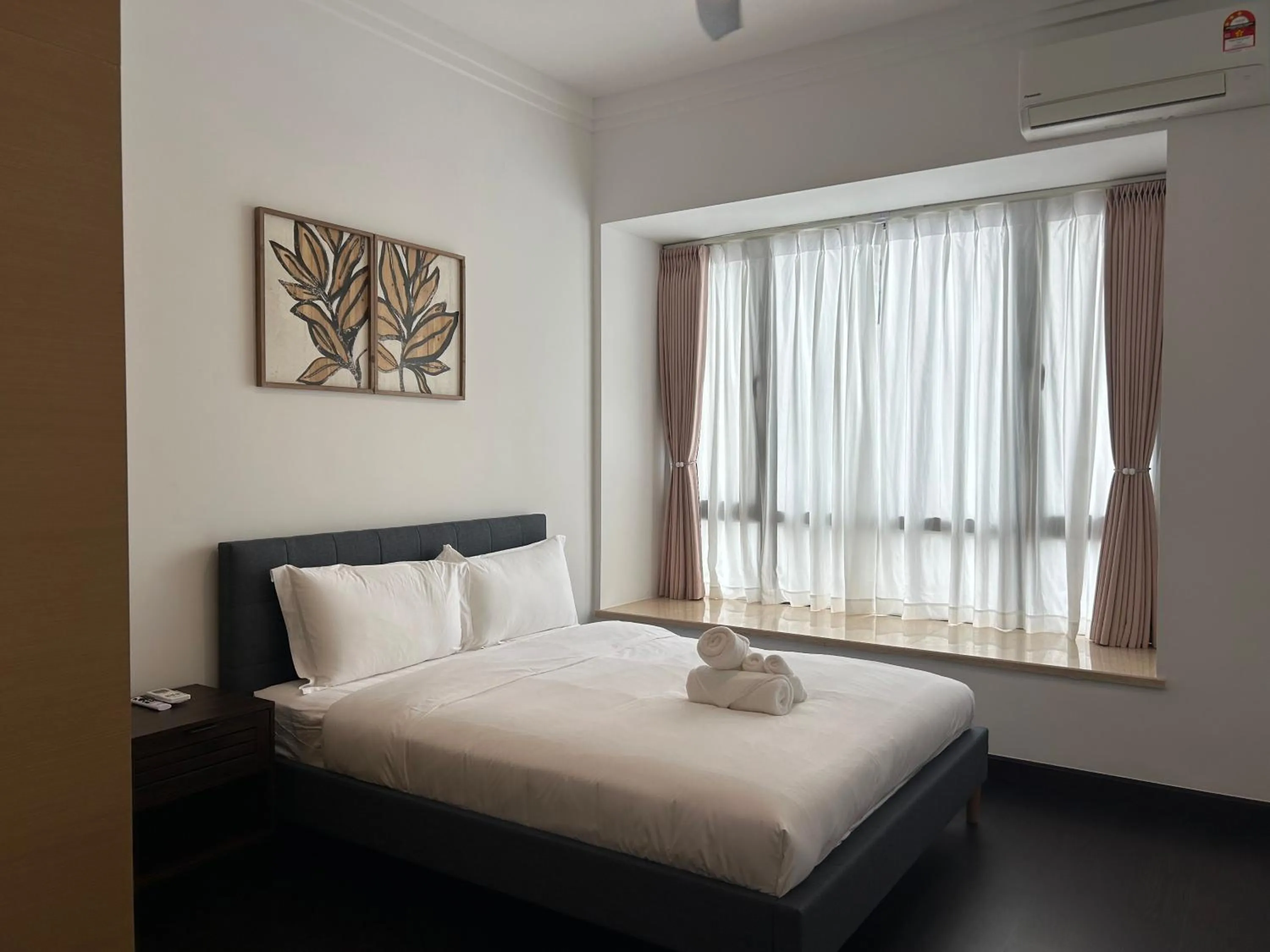 Bed in R&F Princess Cove Cozy&Boutique Homestay By Wan Li Property Management