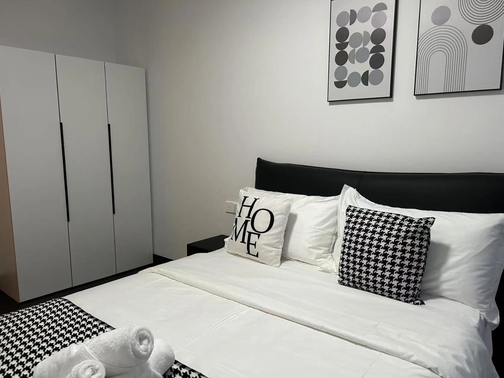 Bed in R&F Princess Cove Cozy&Boutique Homestay By Wan Li Property Management