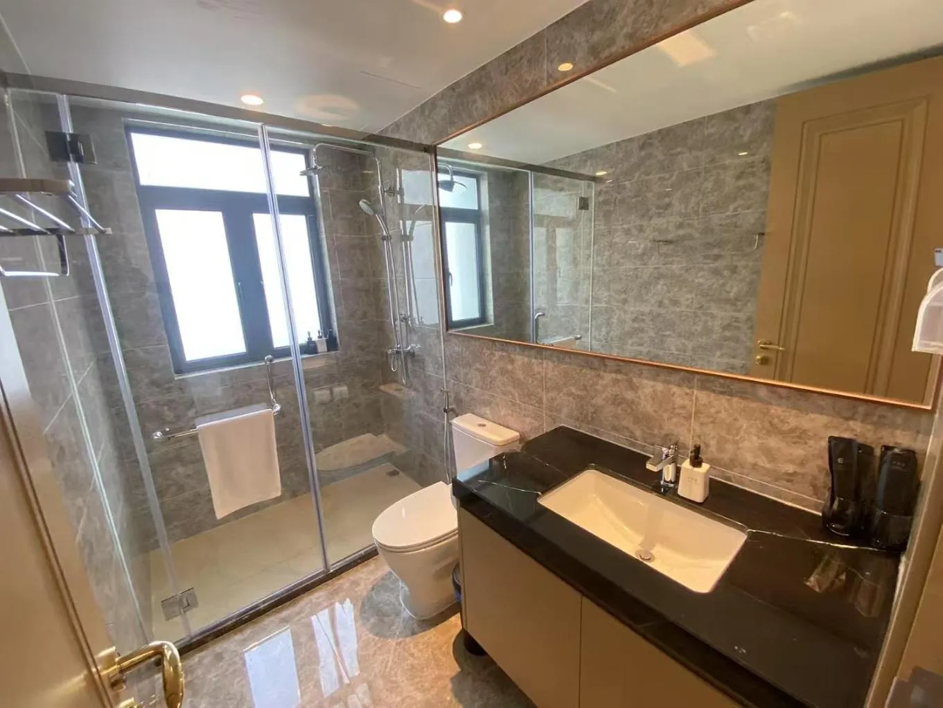 R&F Princess Cove Cozy&Boutique Homestay By Wan Li Property Management