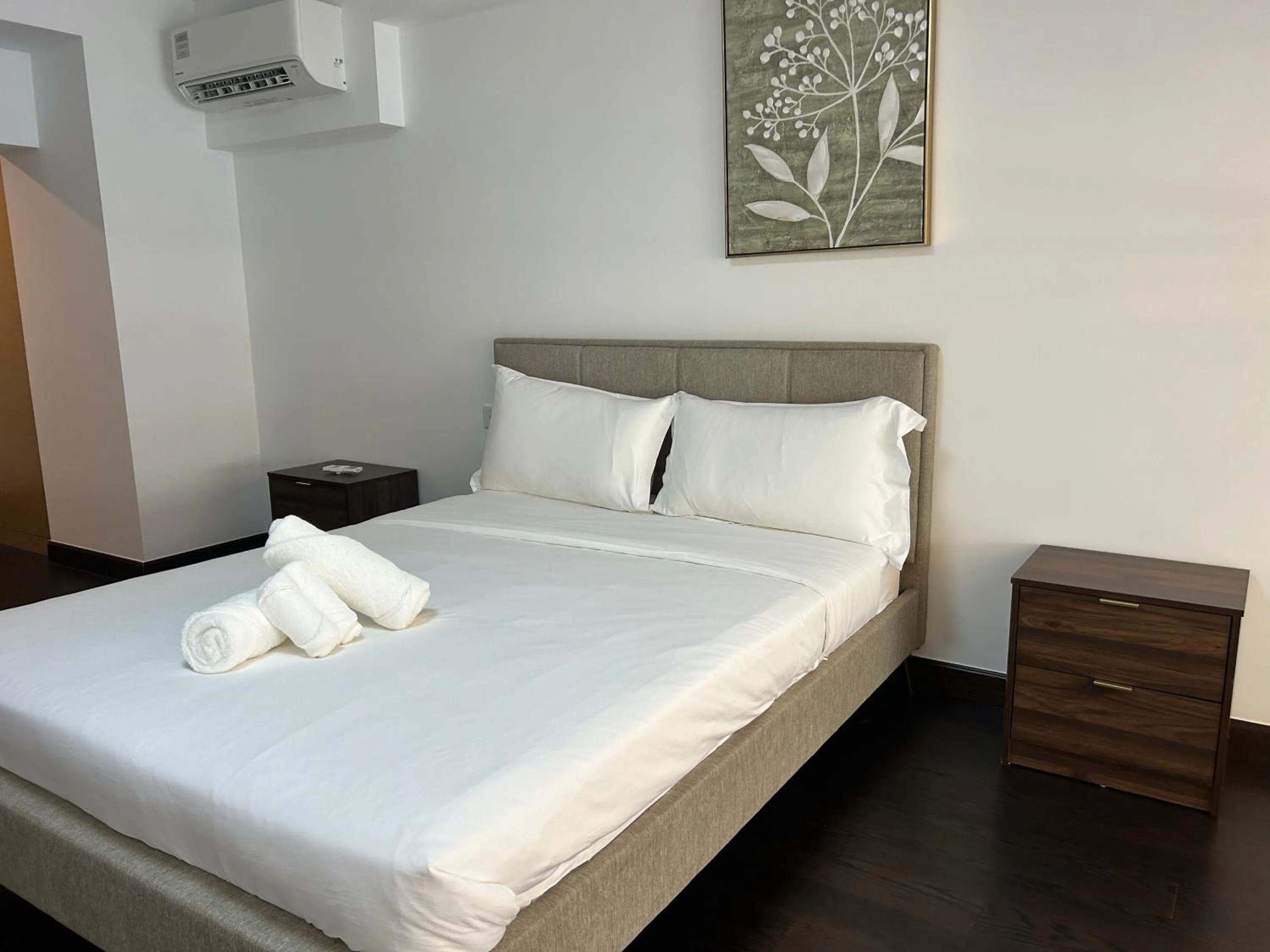 Bed in R&F Princess Cove Cozy&Boutique Homestay By Wan Li Property Management