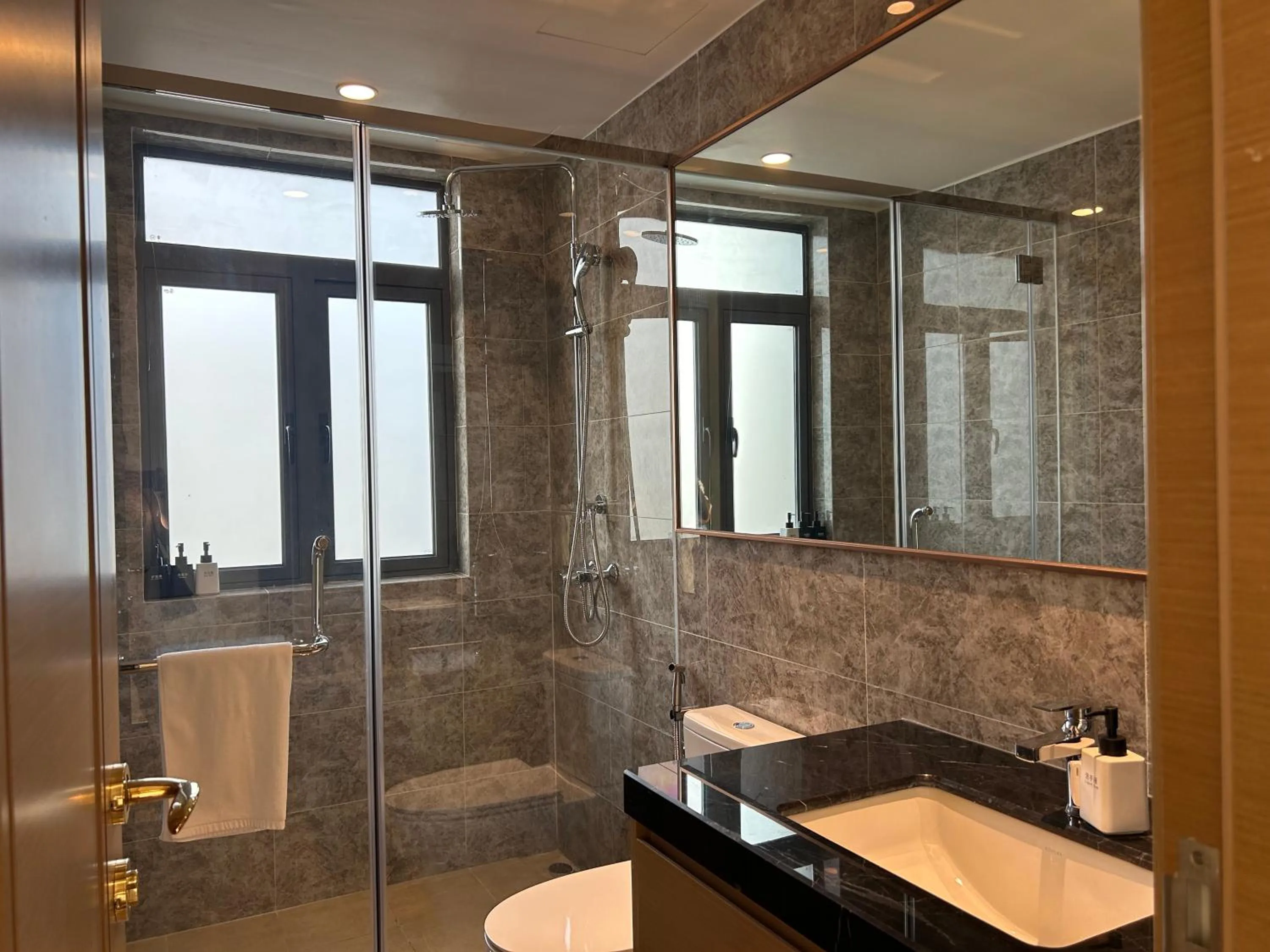 R&F Princess Cove Cozy&Boutique Homestay By Wan Li Property Management