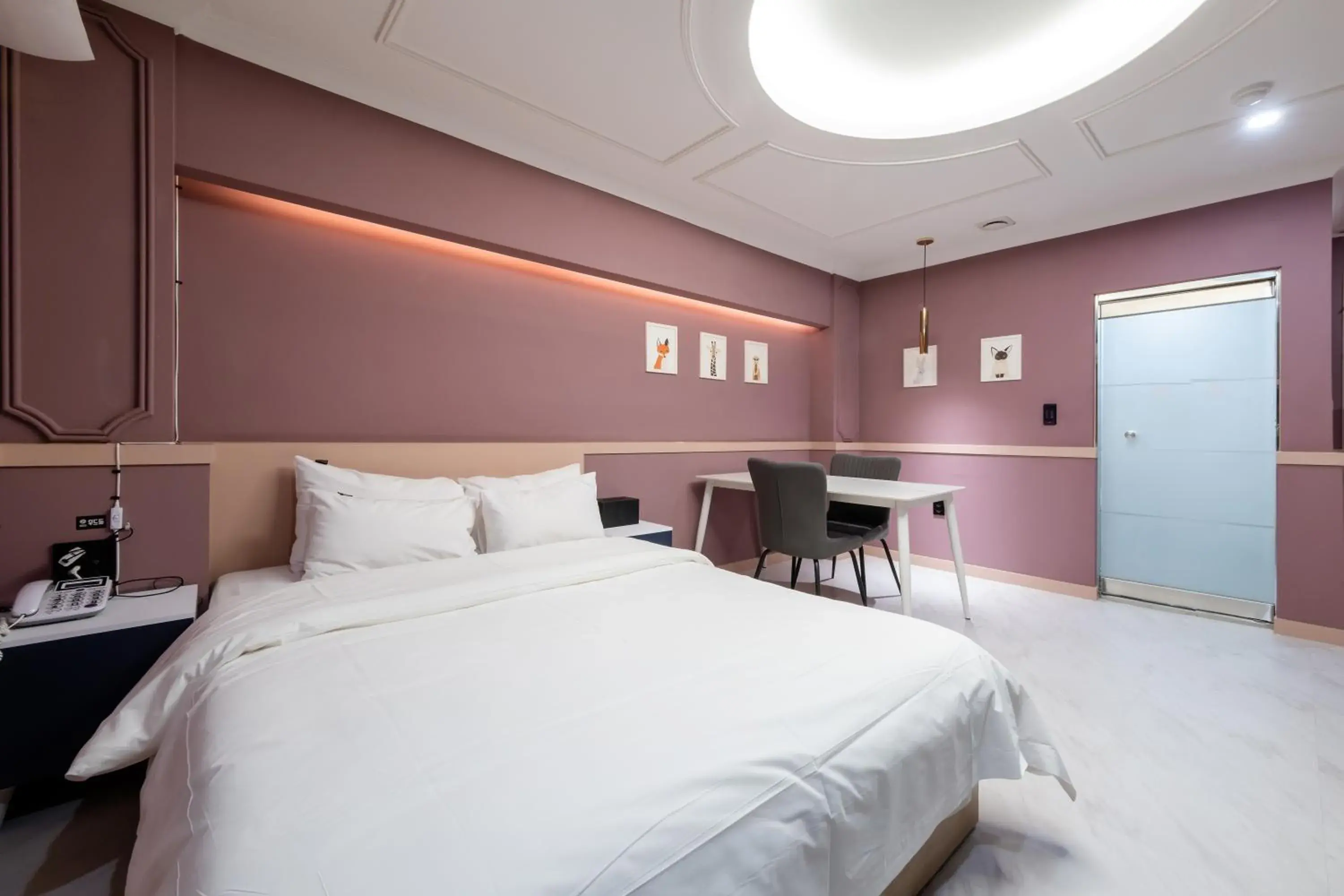 Deluxe Double Room in Hotel Bosco Incheon Deluxe Double Room in Hotel Bosco Incheon