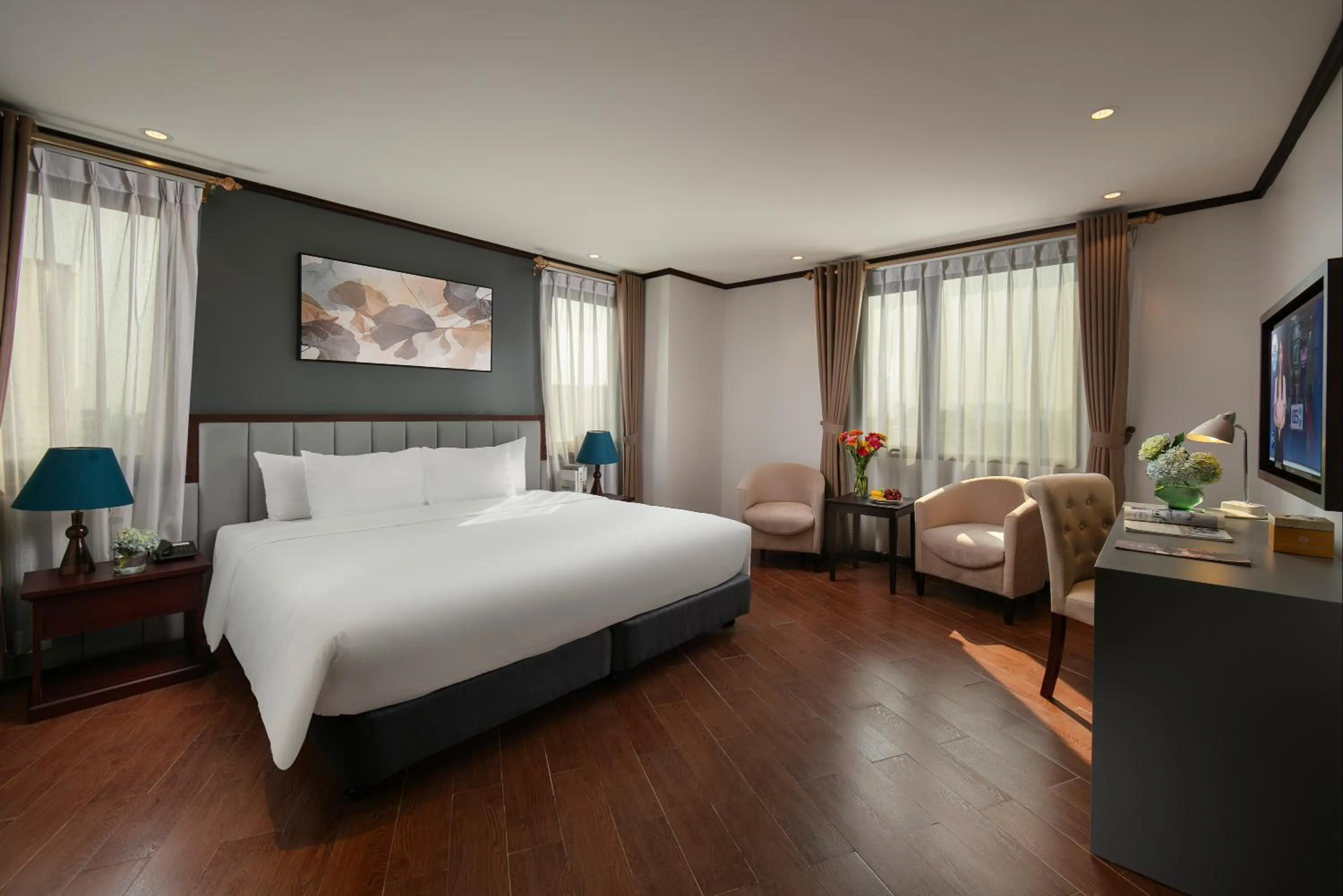 Bedroom, Bed in MAY DE VILLE Corner Hotel