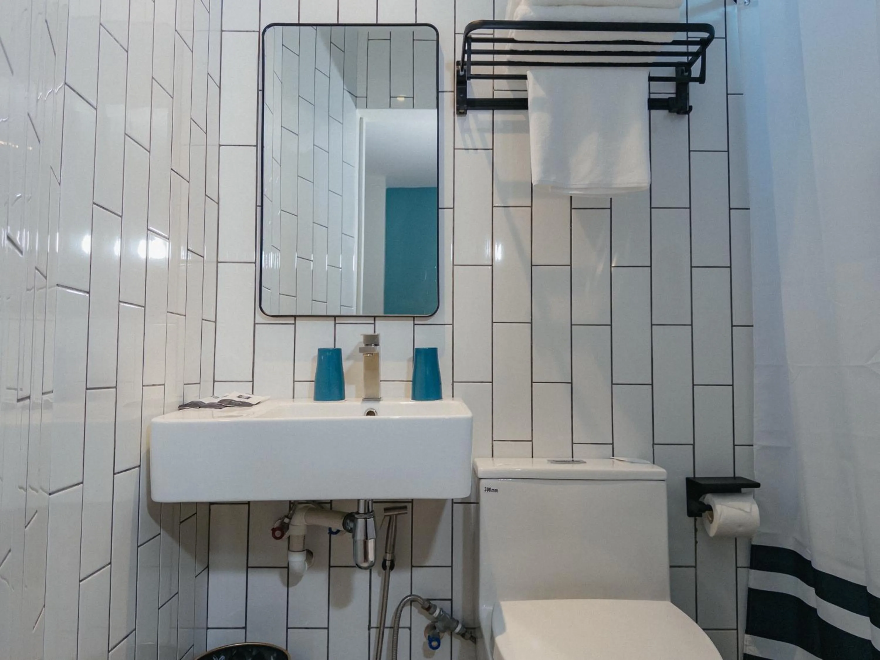 Bathroom in Legacy Hill Hotel