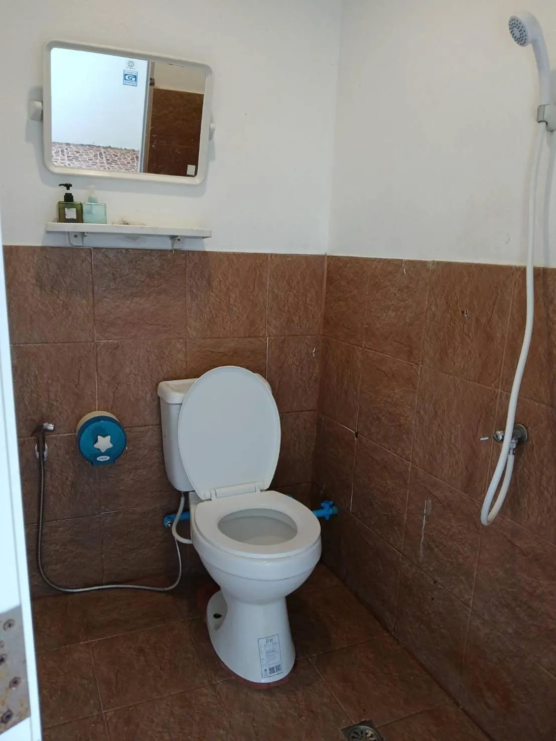 Shower in Ao Yai Homestay Koh Kood