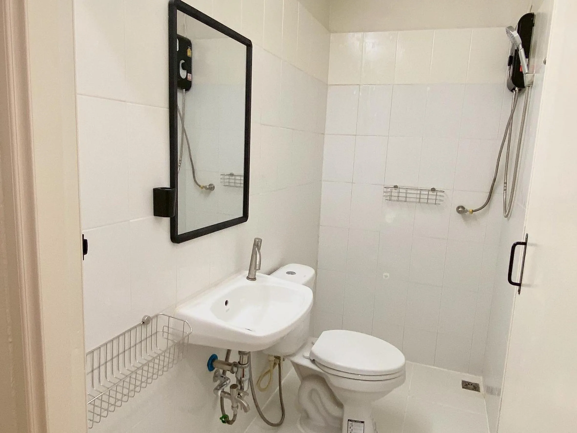 Shower in Cozy Corner Bangpho