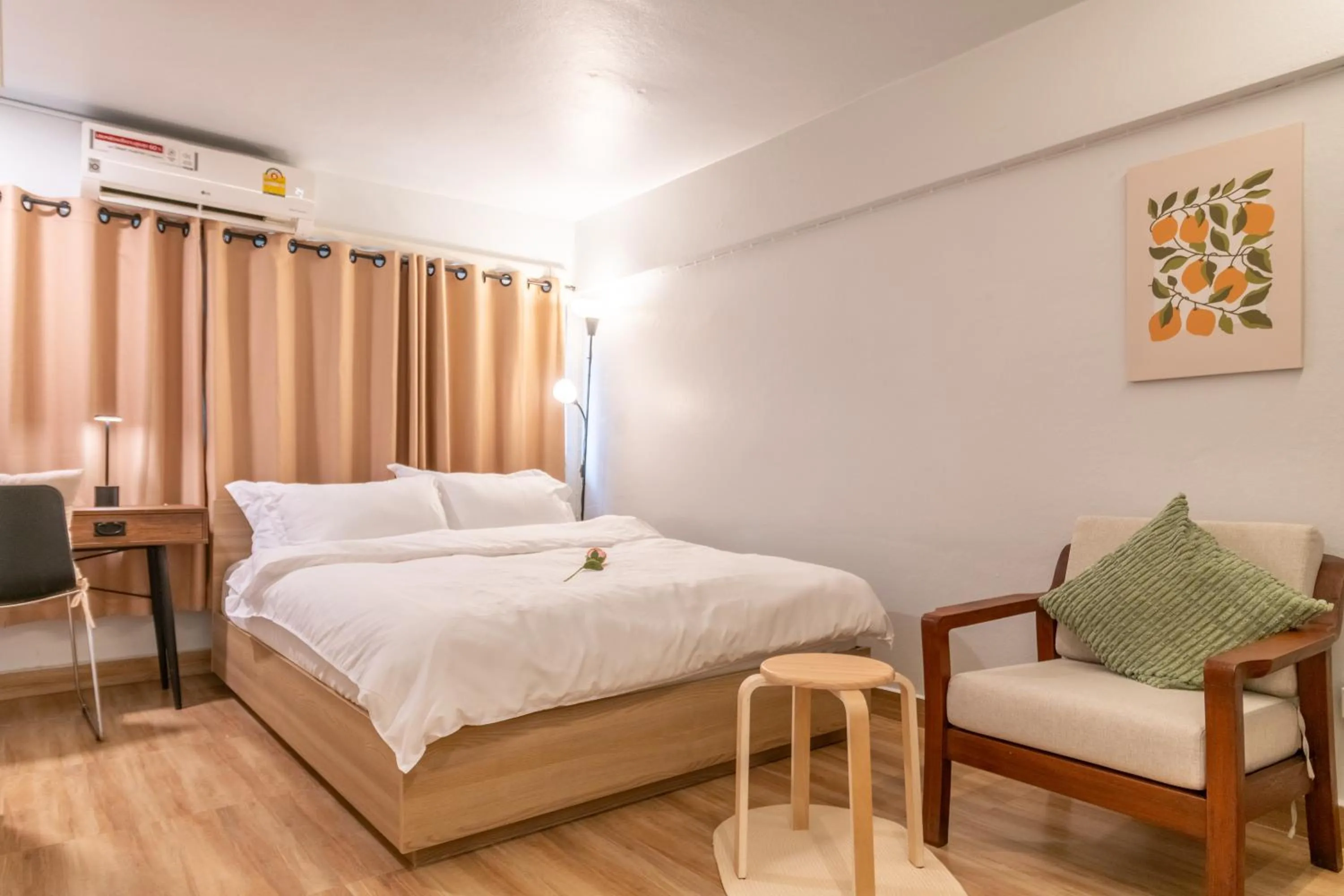 Bedroom, Bed in Cozy Corner Bangpho