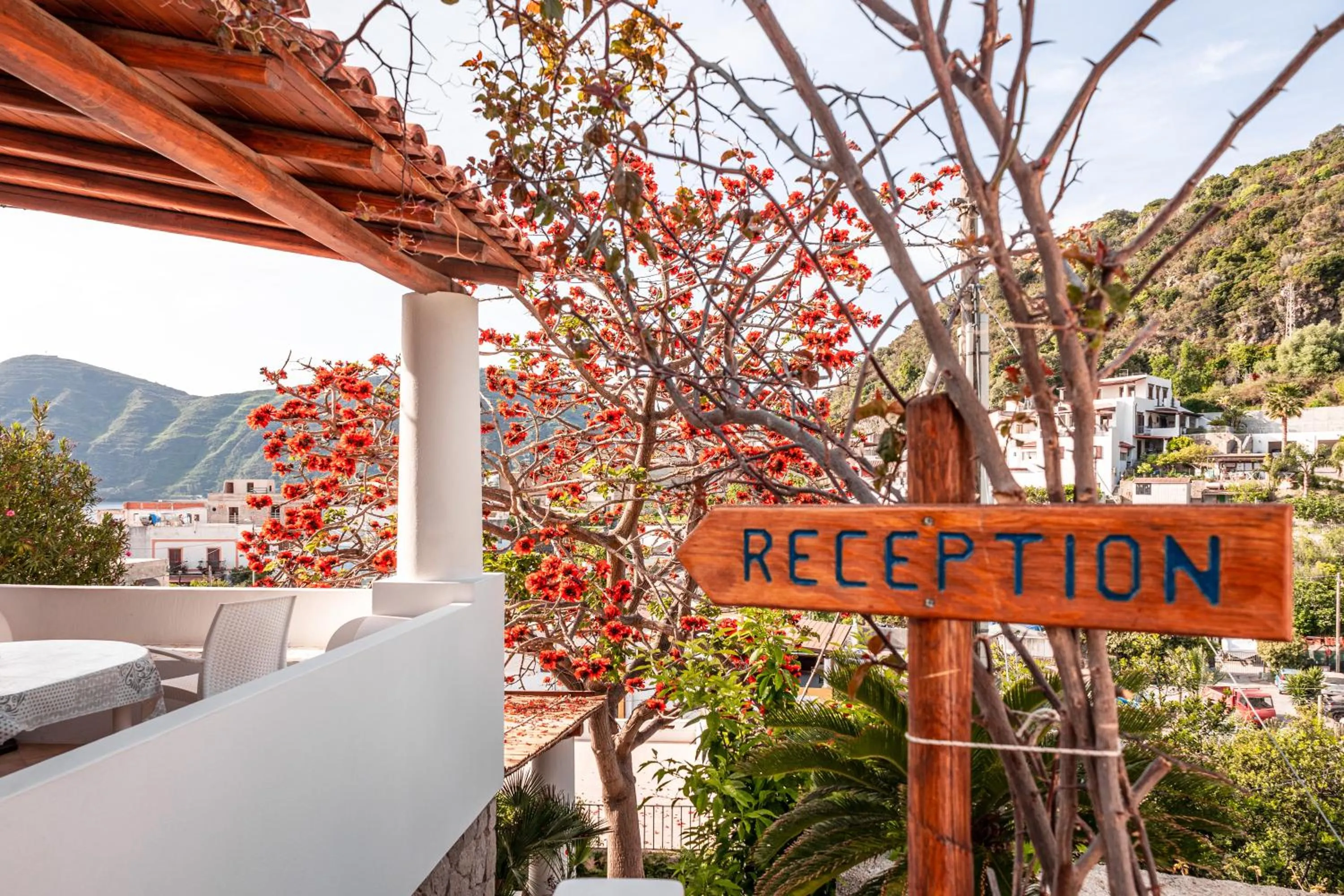 Property building in Hotel Residence La Villetta