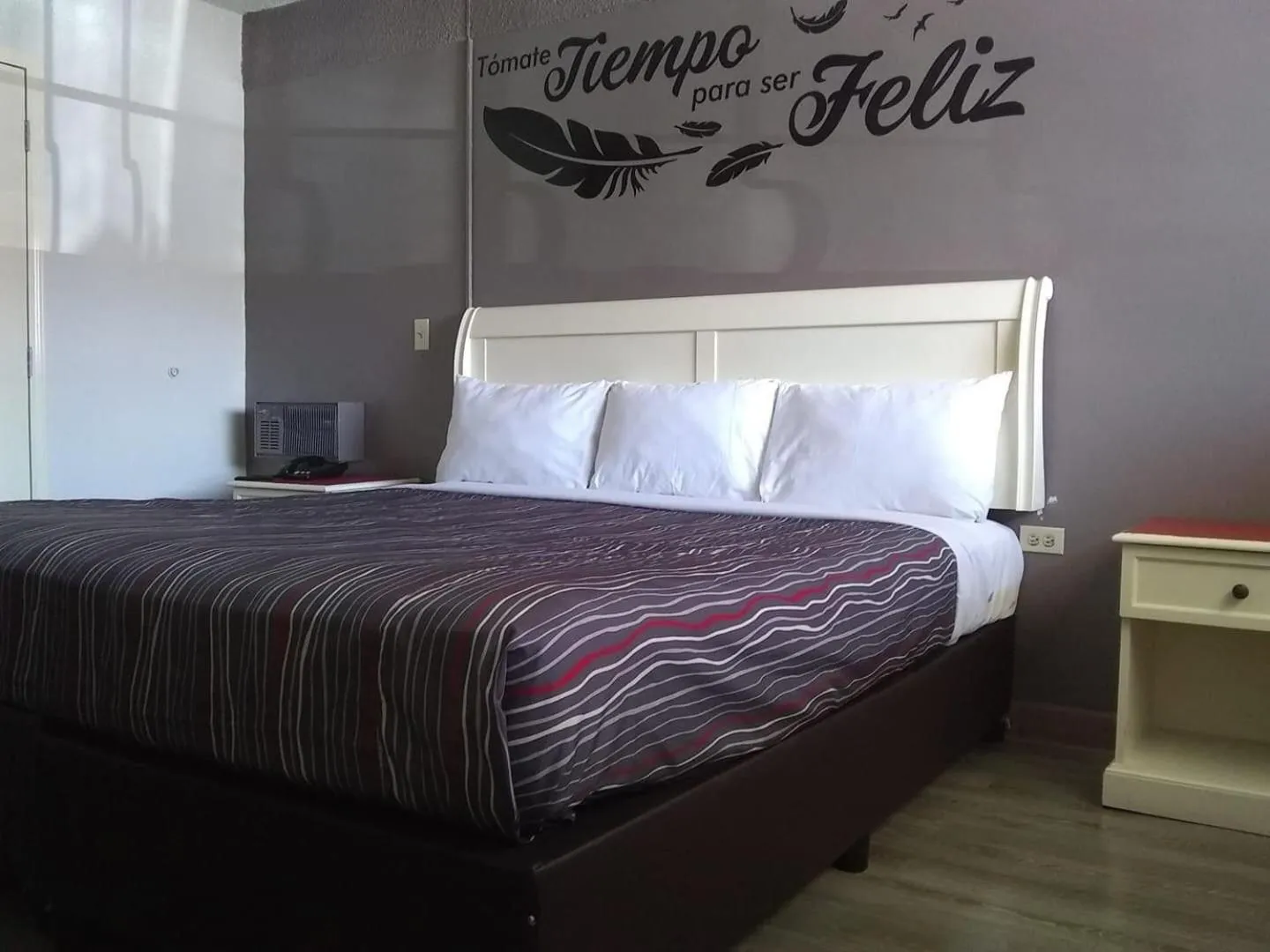 Bedroom, Bed in Hotel Boulevard Mexicali