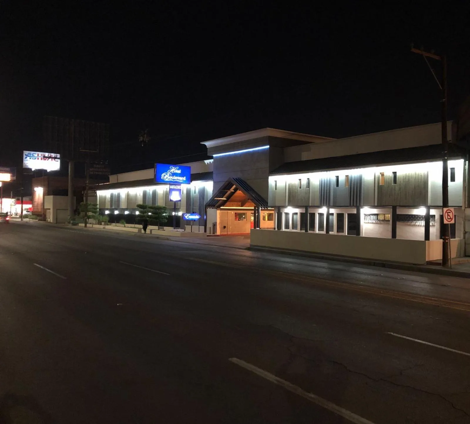 Property building in Hotel Boulevard Mexicali