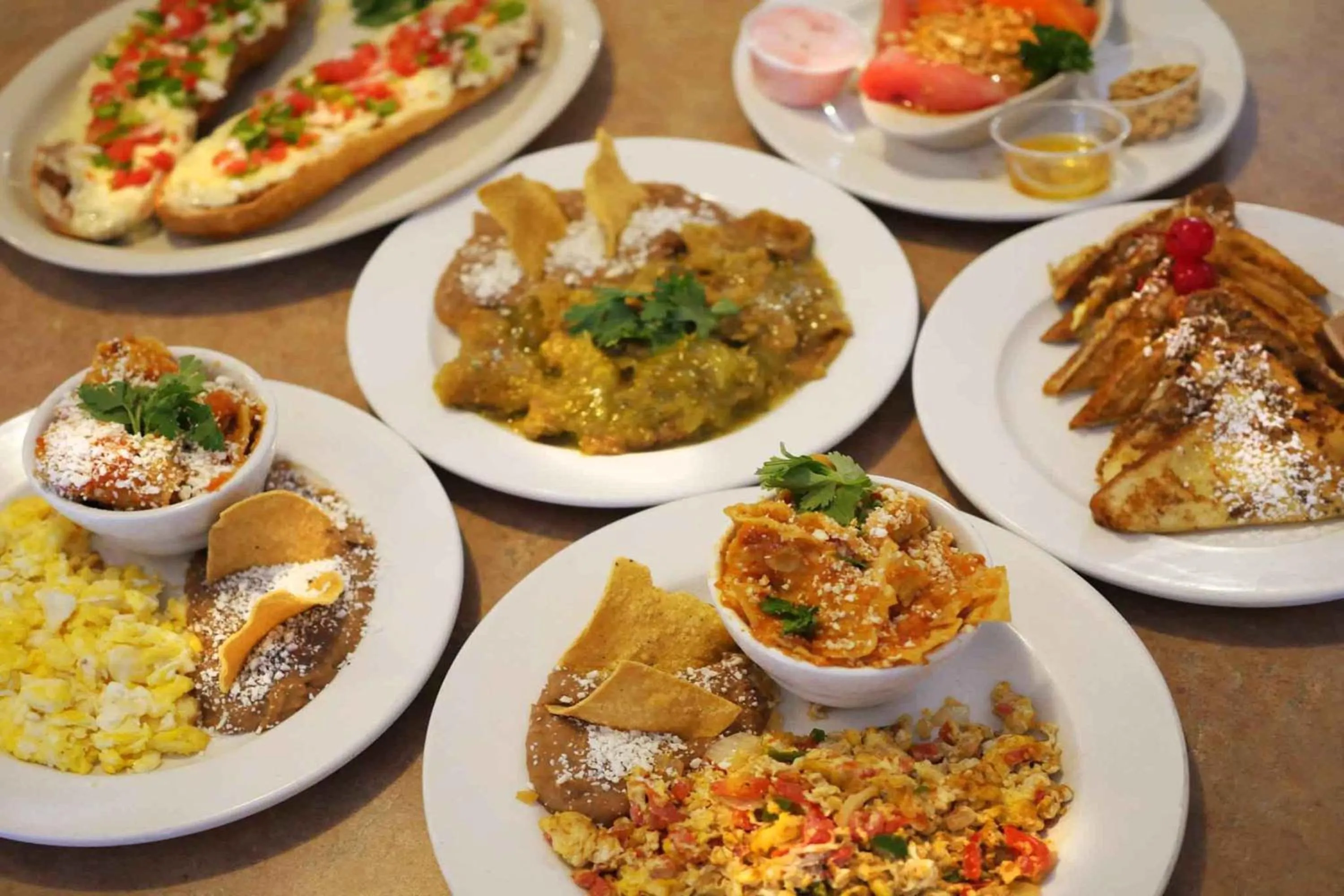 Food and drinks in Hotel Azteca de Oro Mexicali