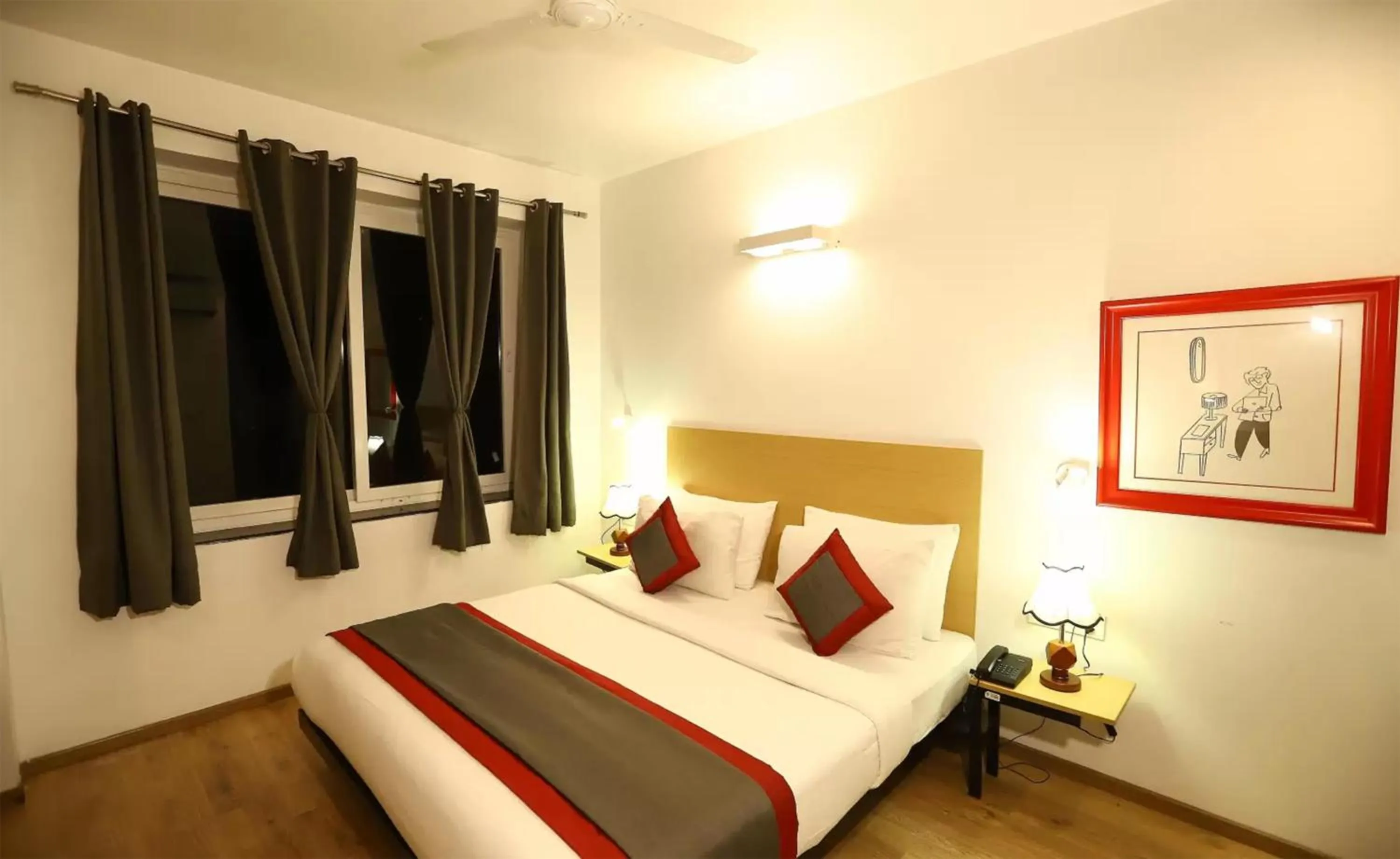 Bed in Hotel Aravali Inn & Banquet Hall