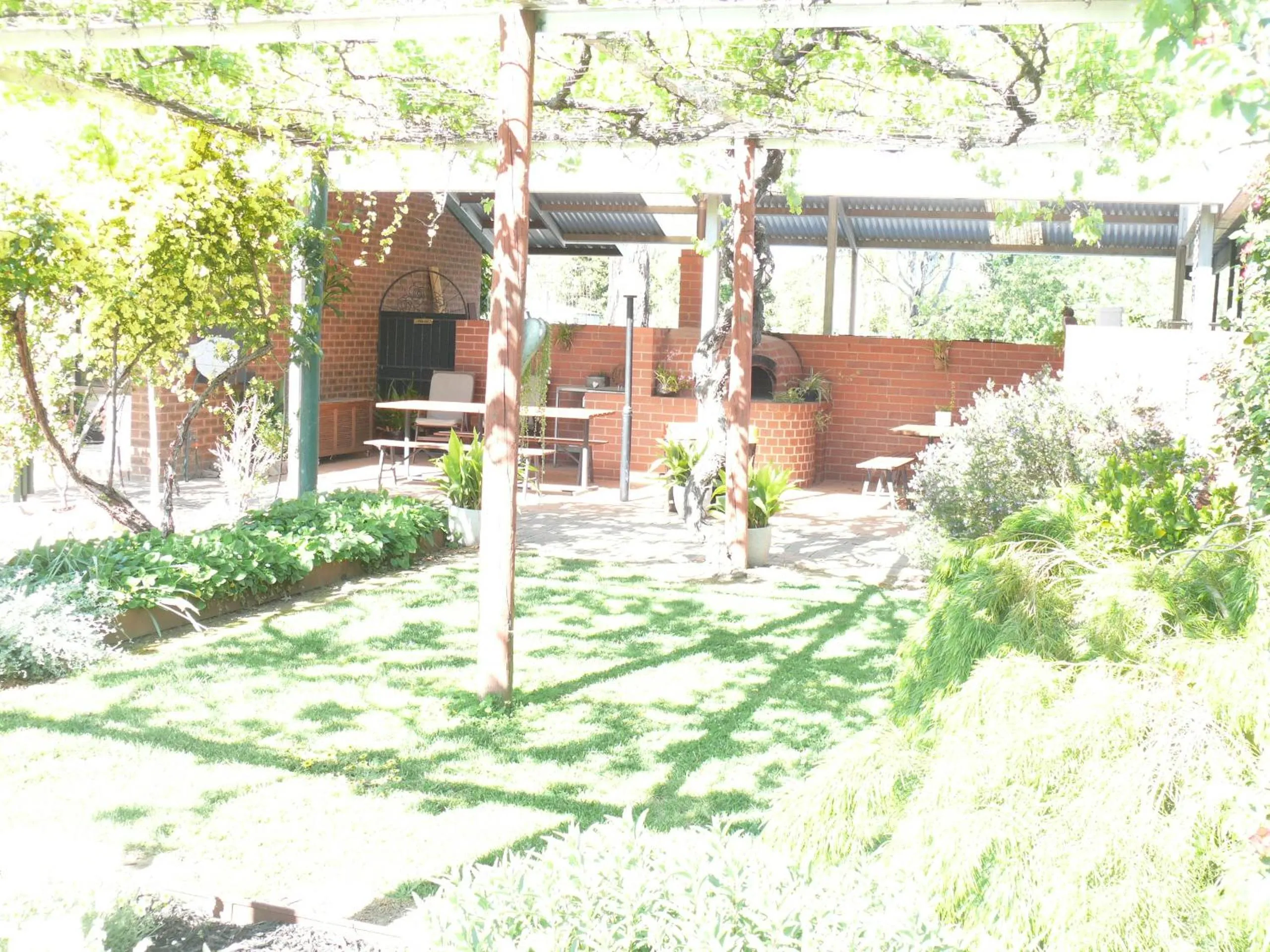 Property building in Milawa Motel