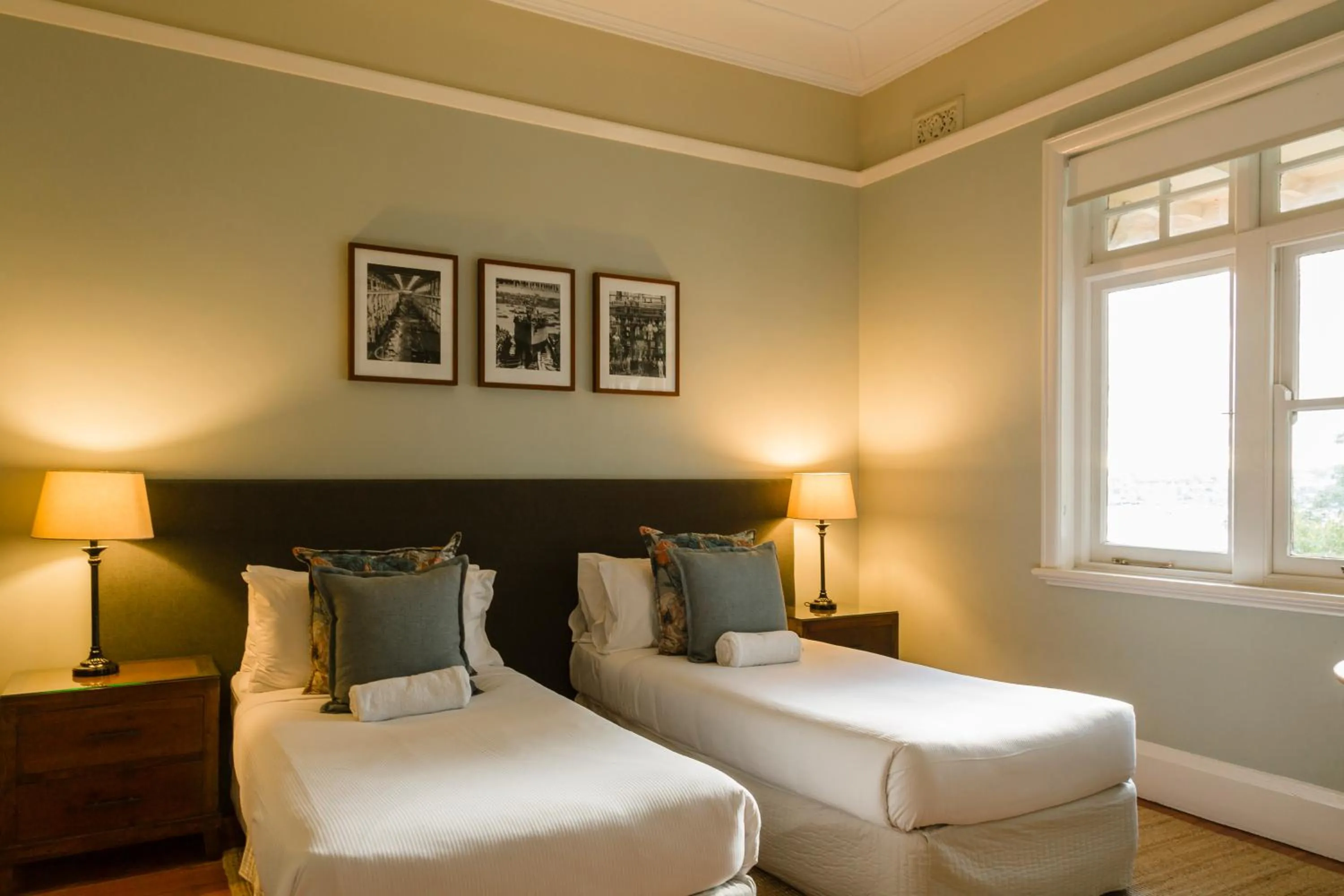 Bedroom, Bed in Cockatoo Island Accommodation