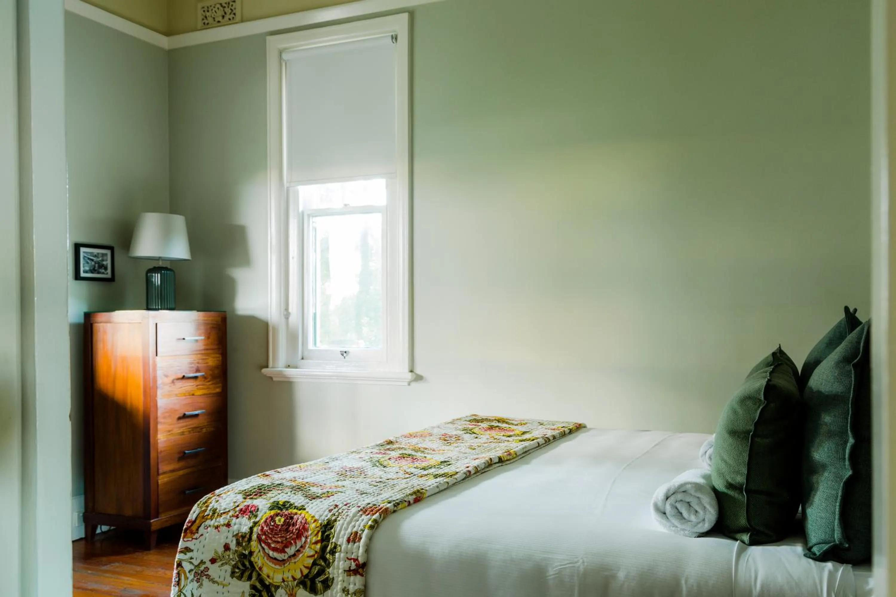 Bedroom, Bed in Cockatoo Island Accommodation
