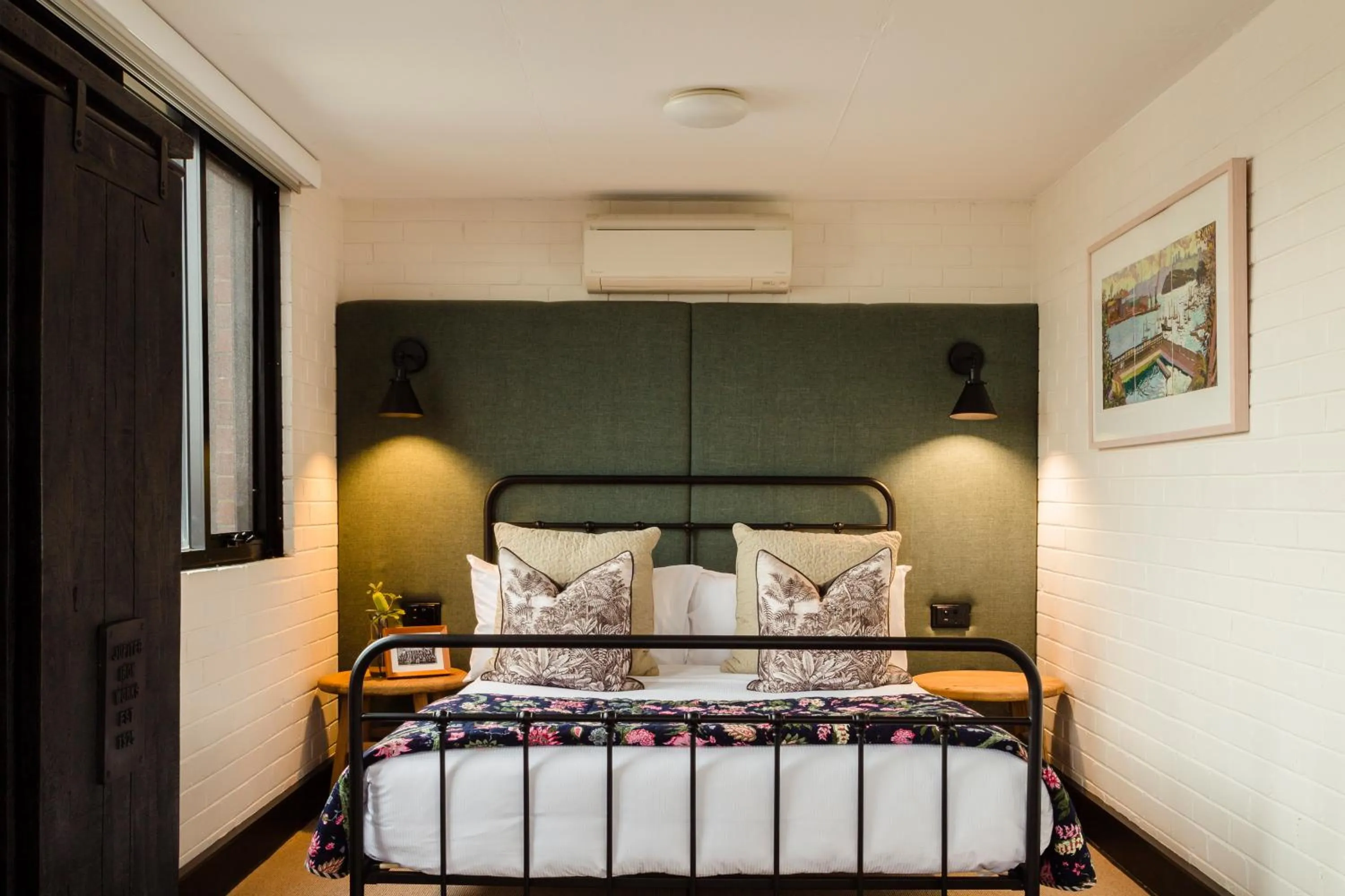 Bed in Cockatoo Island Accommodation