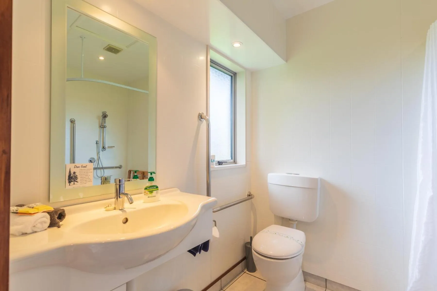 Toilet in Andorra Motel