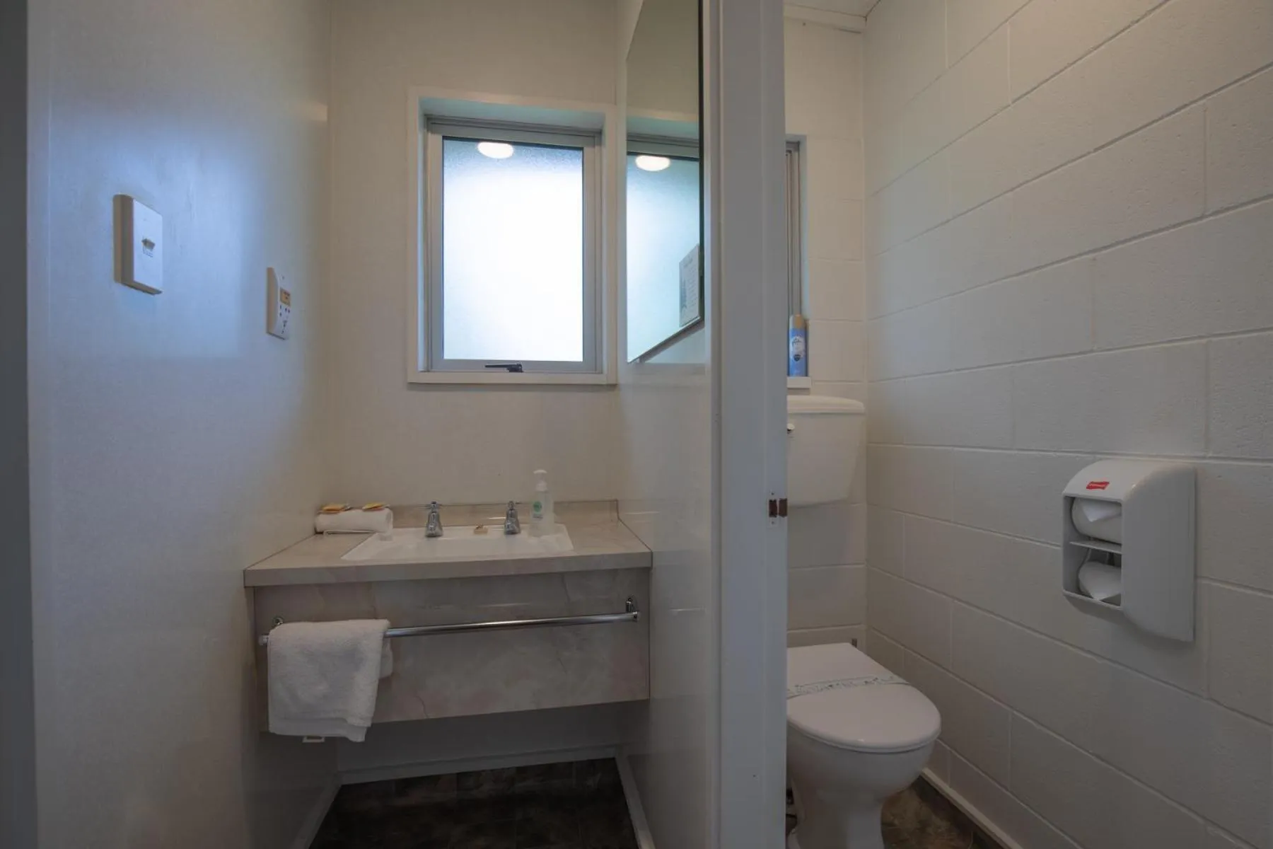 Toilet in Andorra Motel