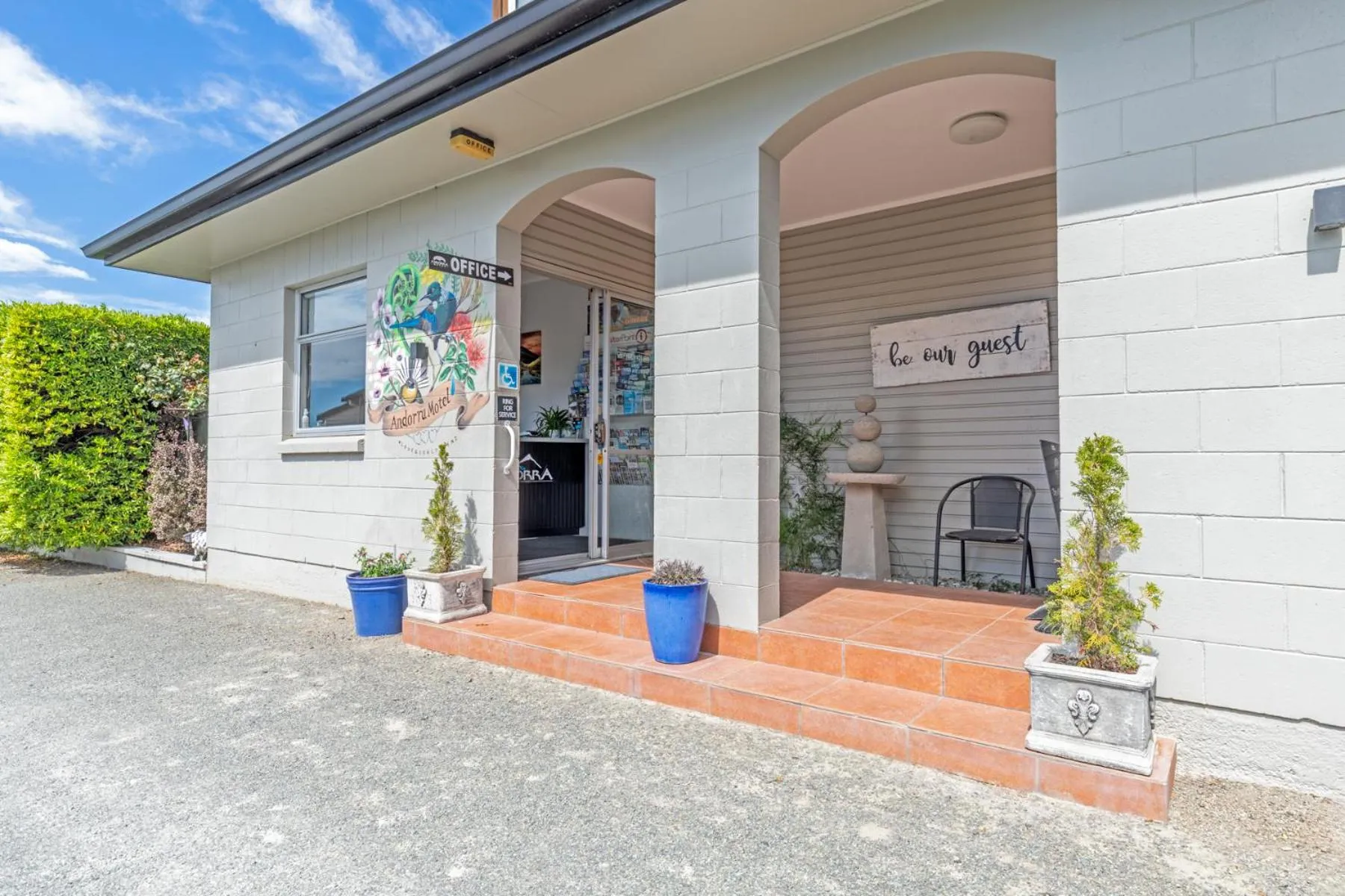 Property building in Andorra Motel