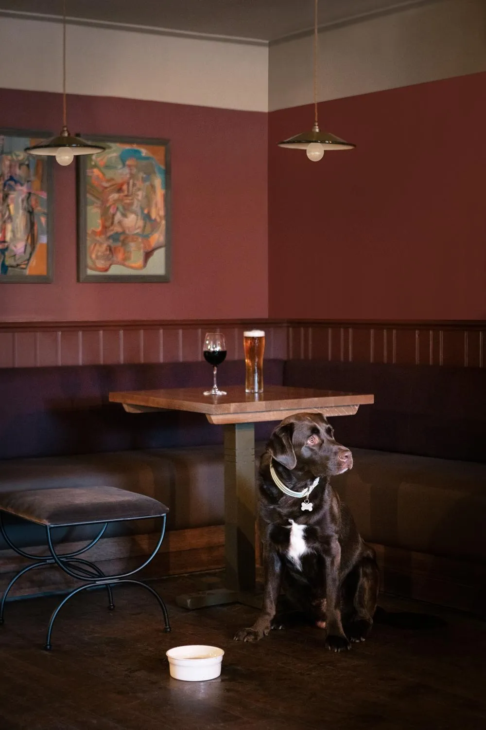 Lounge or bar in The Hide