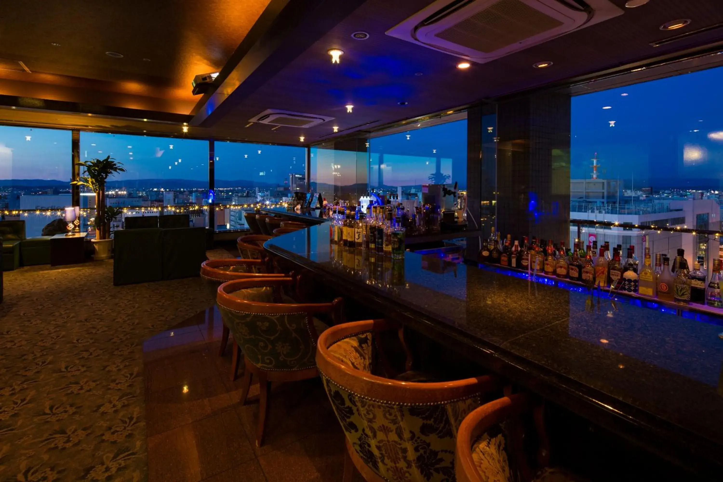 Lounge or bar in Premier Hotel -CABIN- Asahikawa Lounge or bar in Premier Hotel -CABIN- Asahikawa