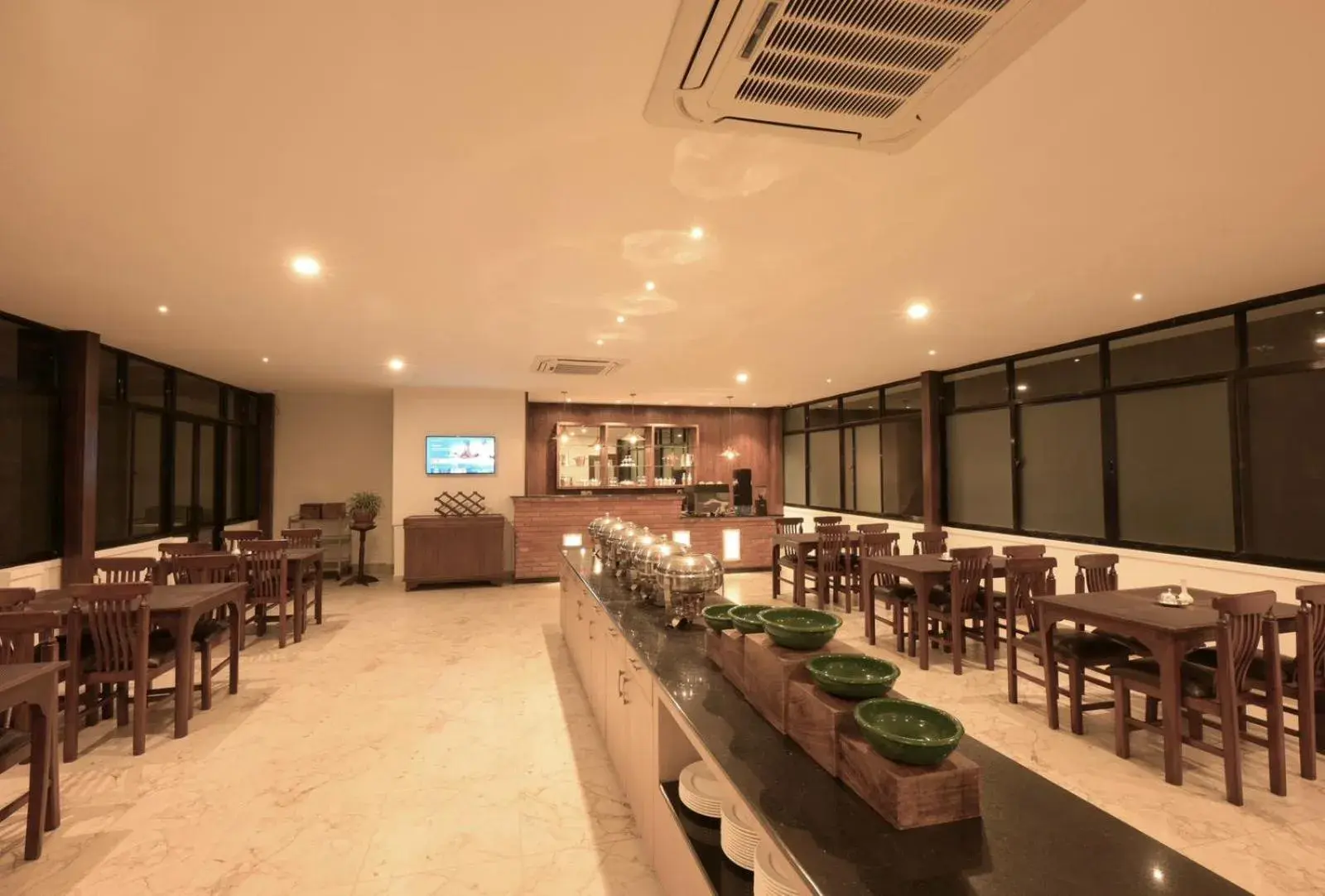 Restaurant/places to eat in Gallery Park Hotel Restaurant/places to eat in Gallery Park Hotel