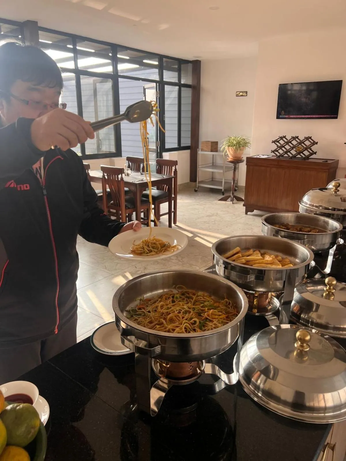 Restaurant/places to eat in Gallery Park Hotel