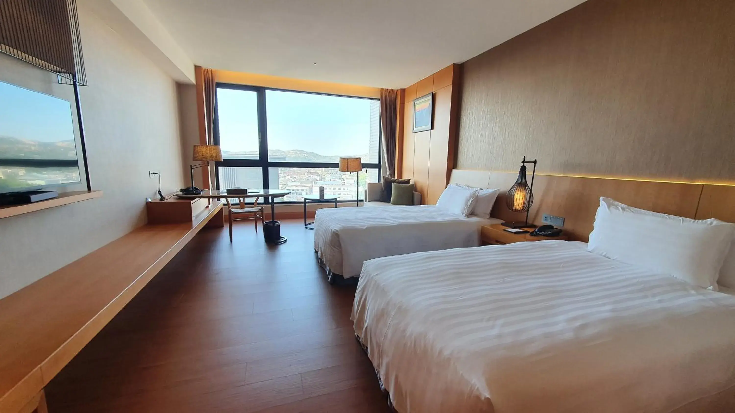 Photo of the whole room, Bed in Golden Lake Hotel Photo of the whole room, Bed in Golden Lake Hotel