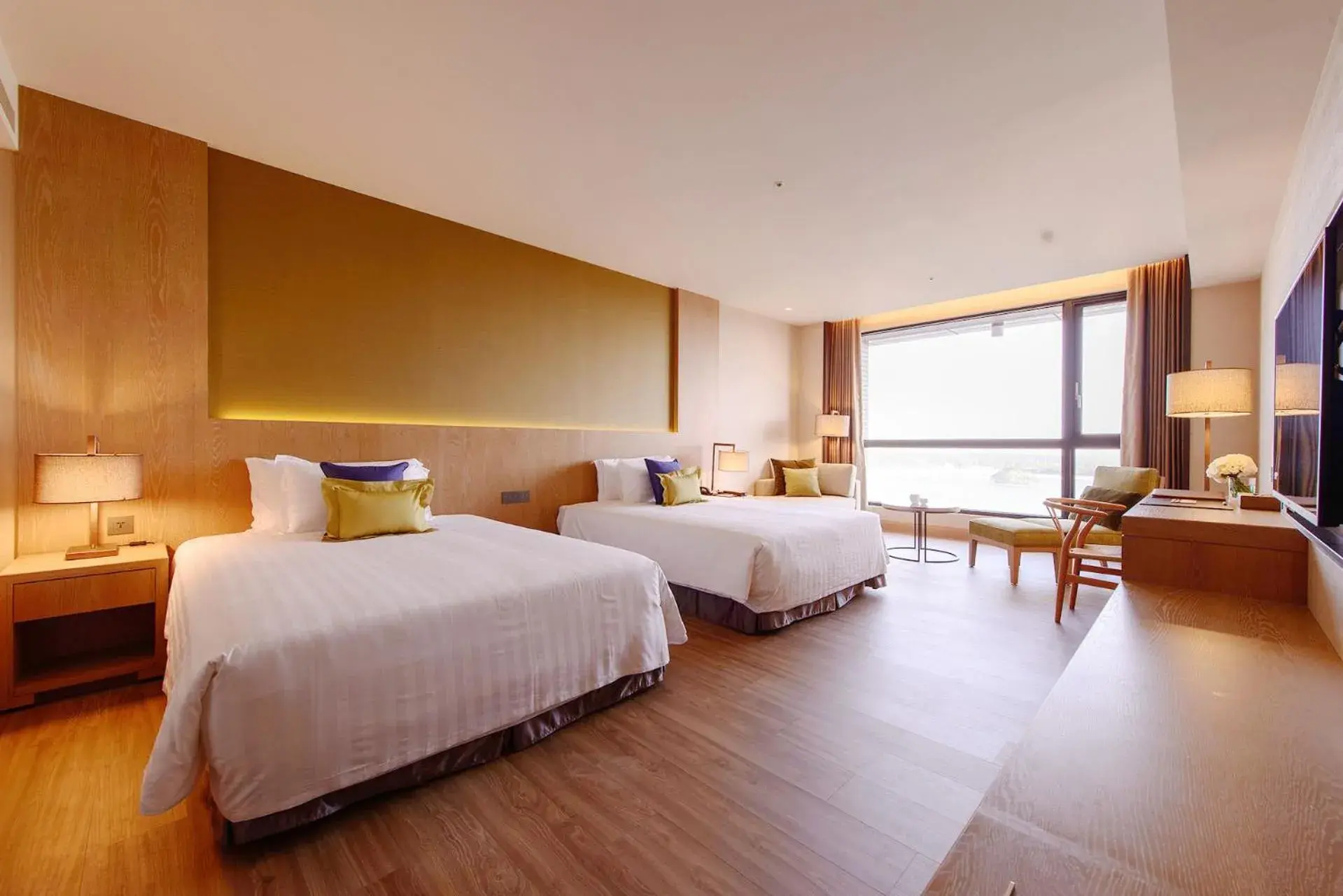 Photo of the whole room, Bed in Golden Lake Hotel Photo of the whole room, Bed in Golden Lake Hotel