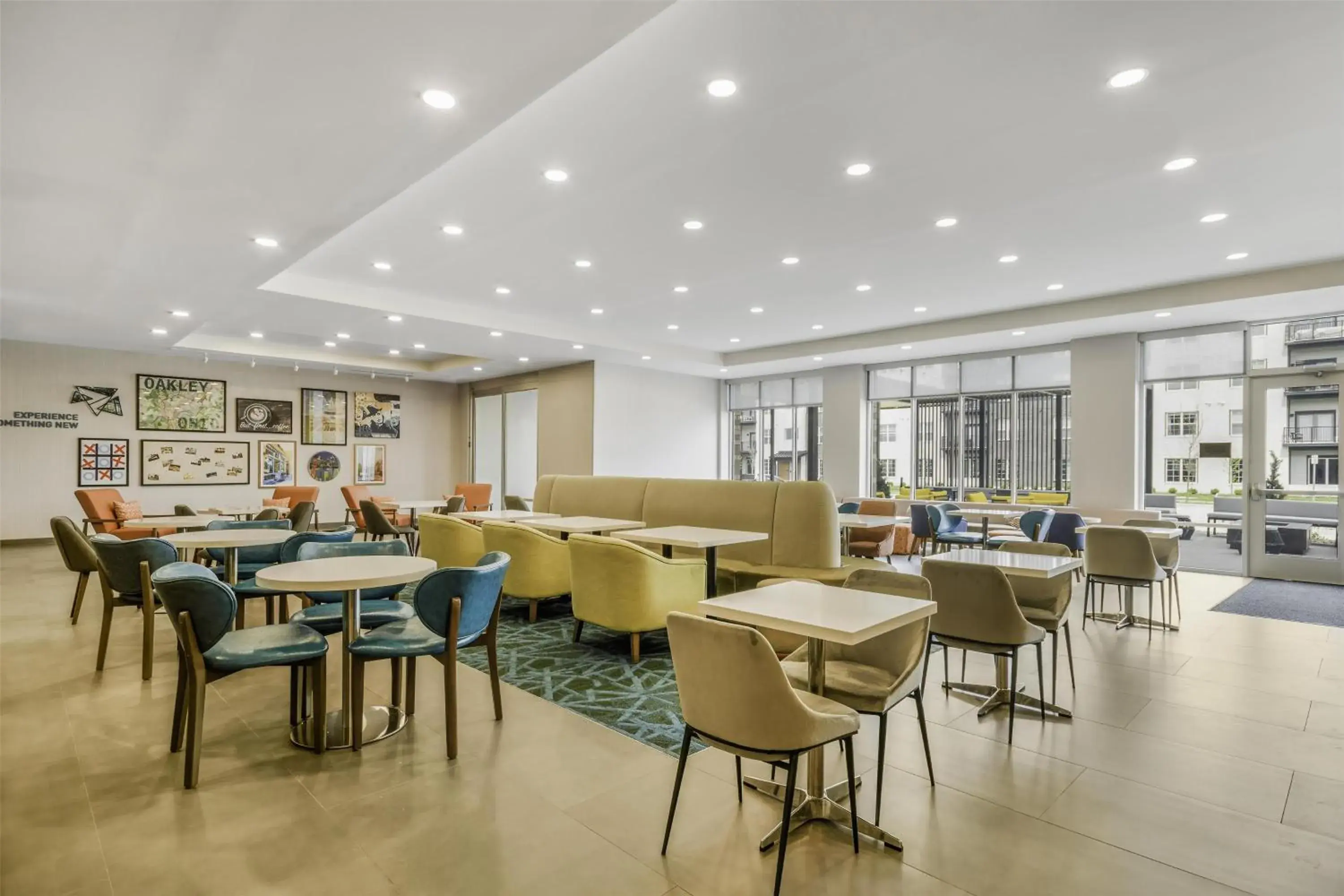 Lobby or reception in Home2 Suites By Hilton Cincinnati Midtown Oakley Lobby or reception in Home2 Suites By Hilton Cincinnati Midtown Oakley